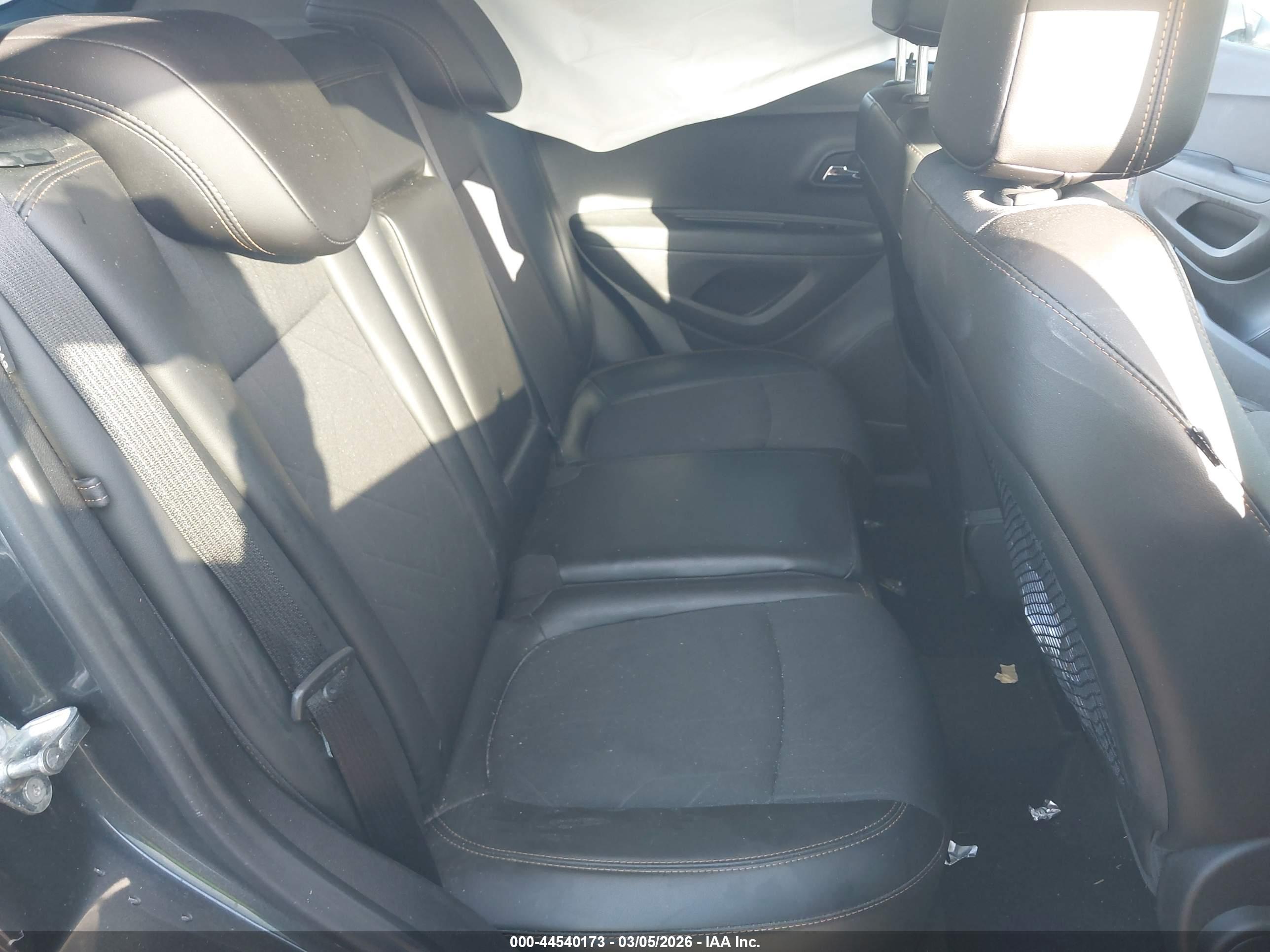 CHEVROLET TRAX image 8