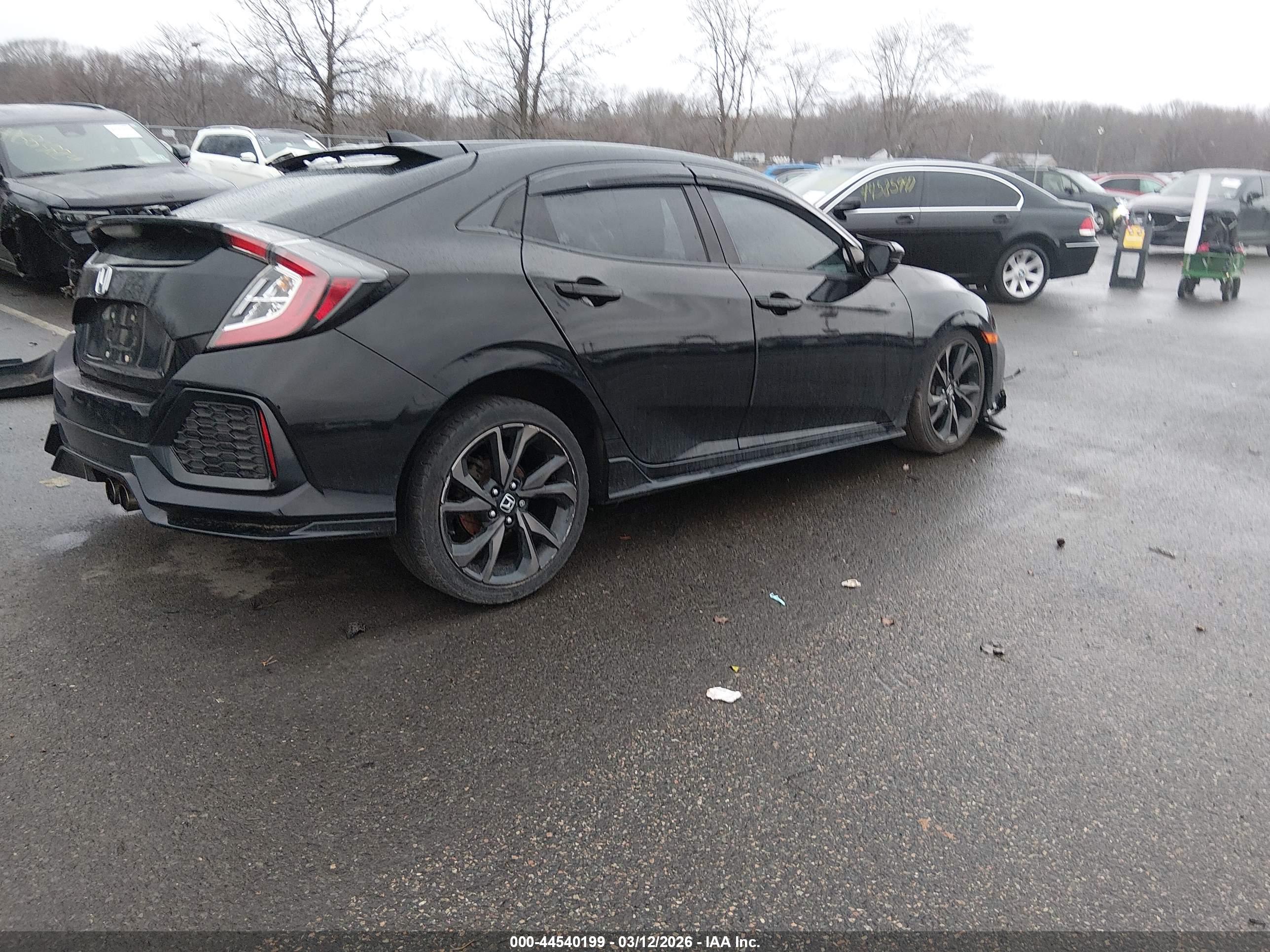 HONDA CIVIC image 4