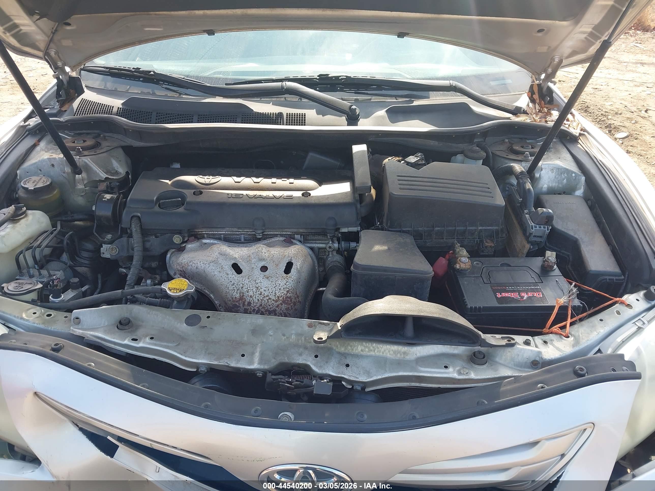 TOYOTA CAMRY image 10