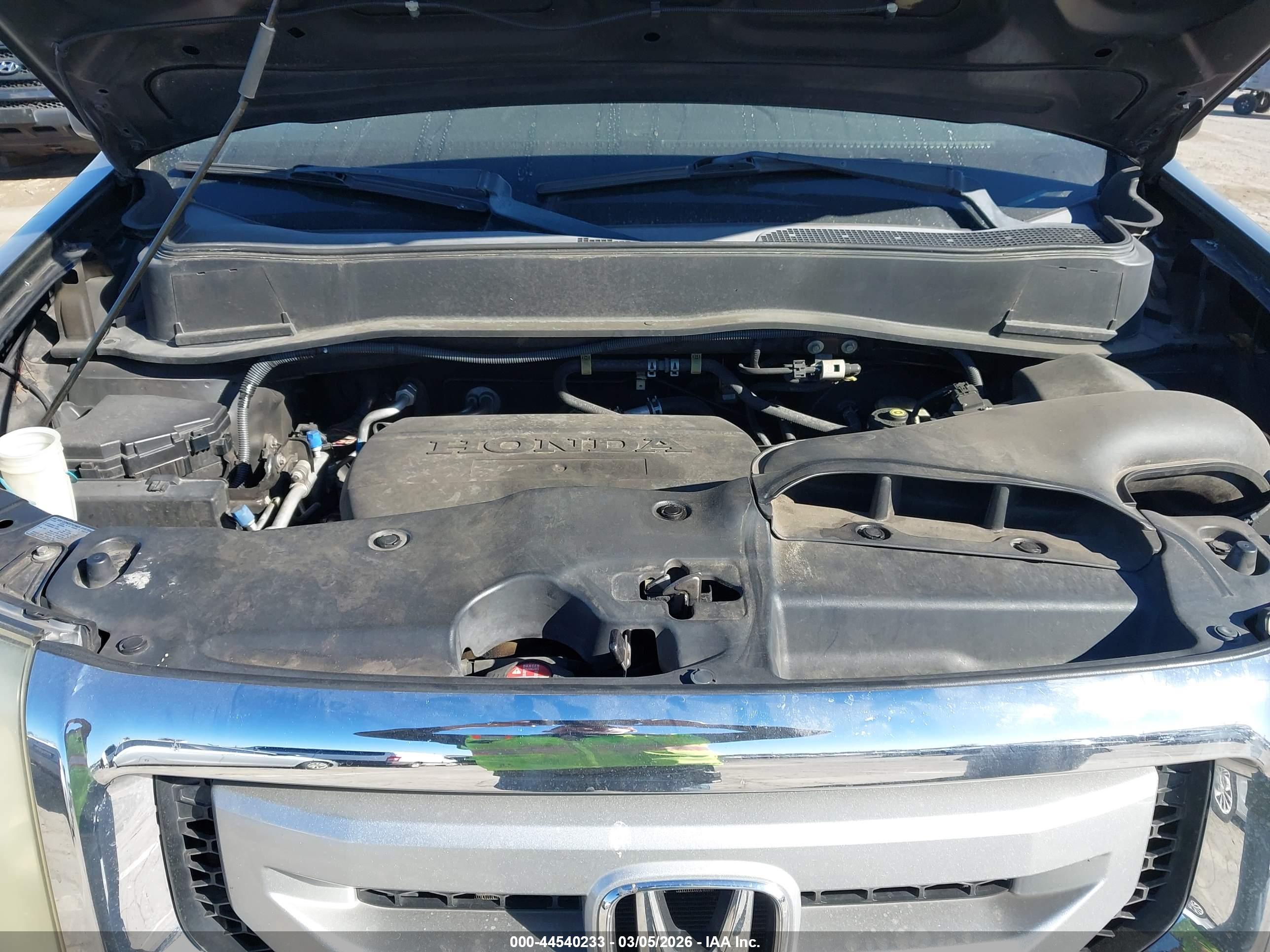 HONDA PILOT image 10