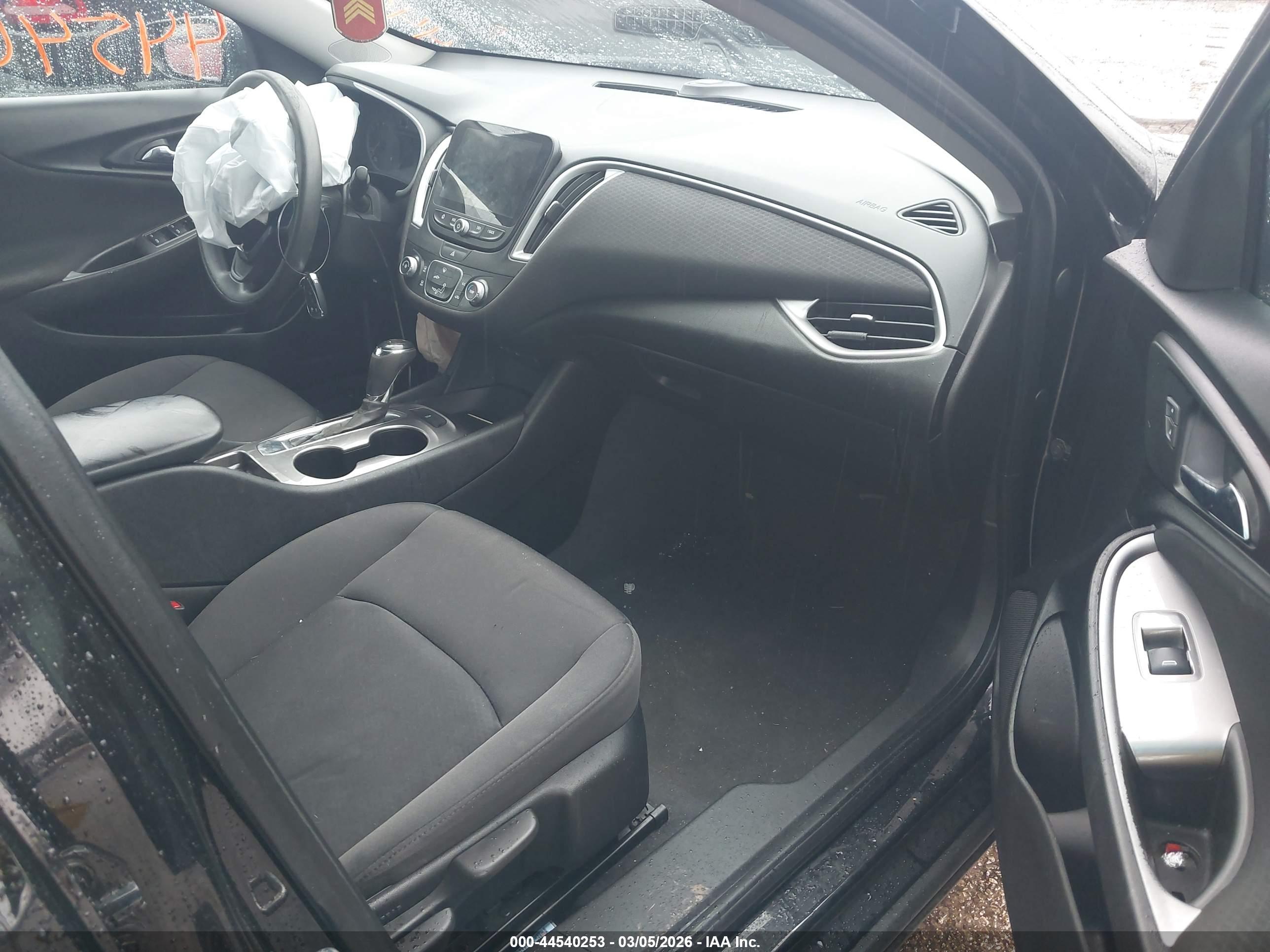 CHEVROLET MALIBU image 5