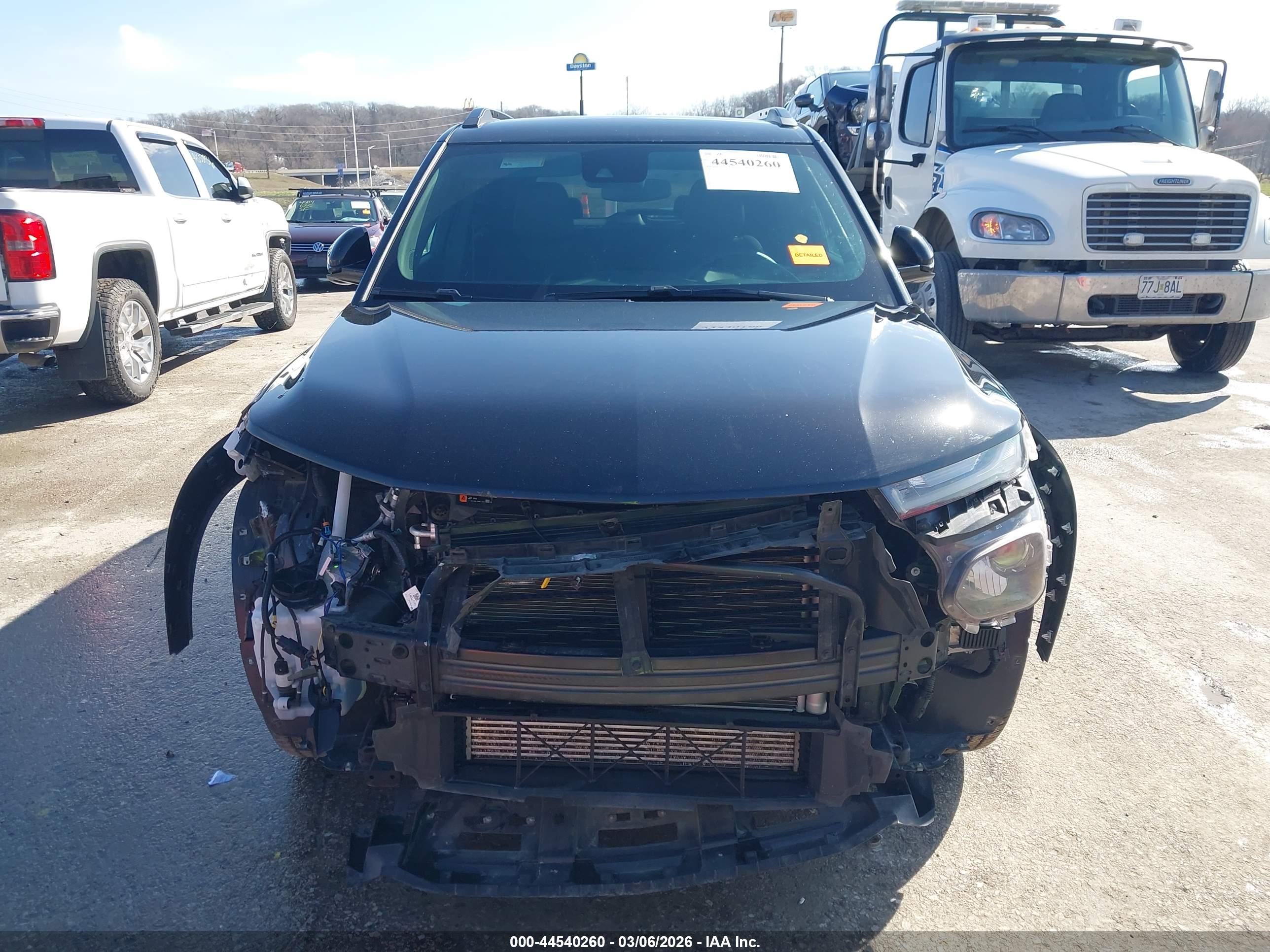 CHEVROLET TRAILBLAZER image 6