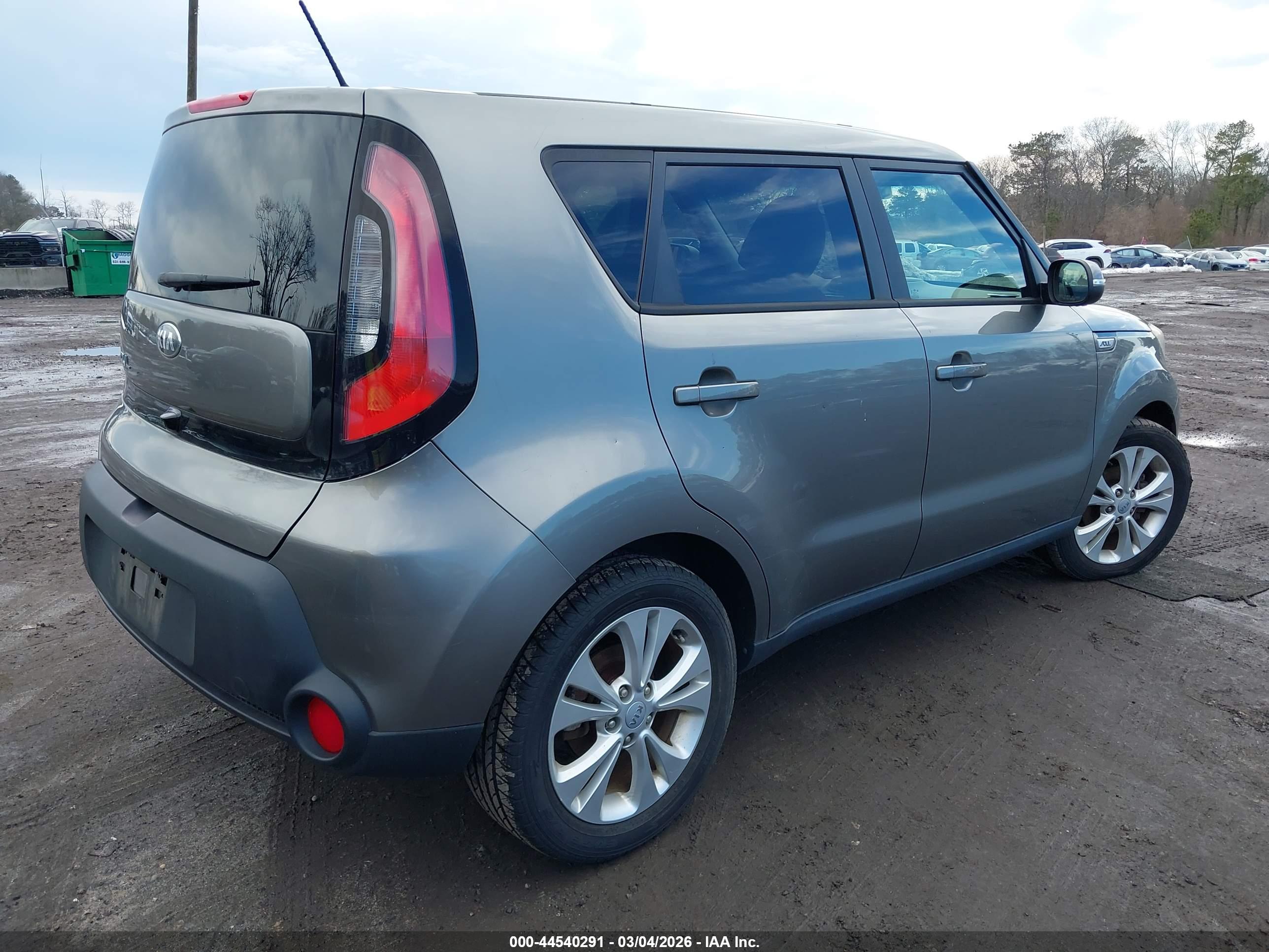 KIA SOUL image 4