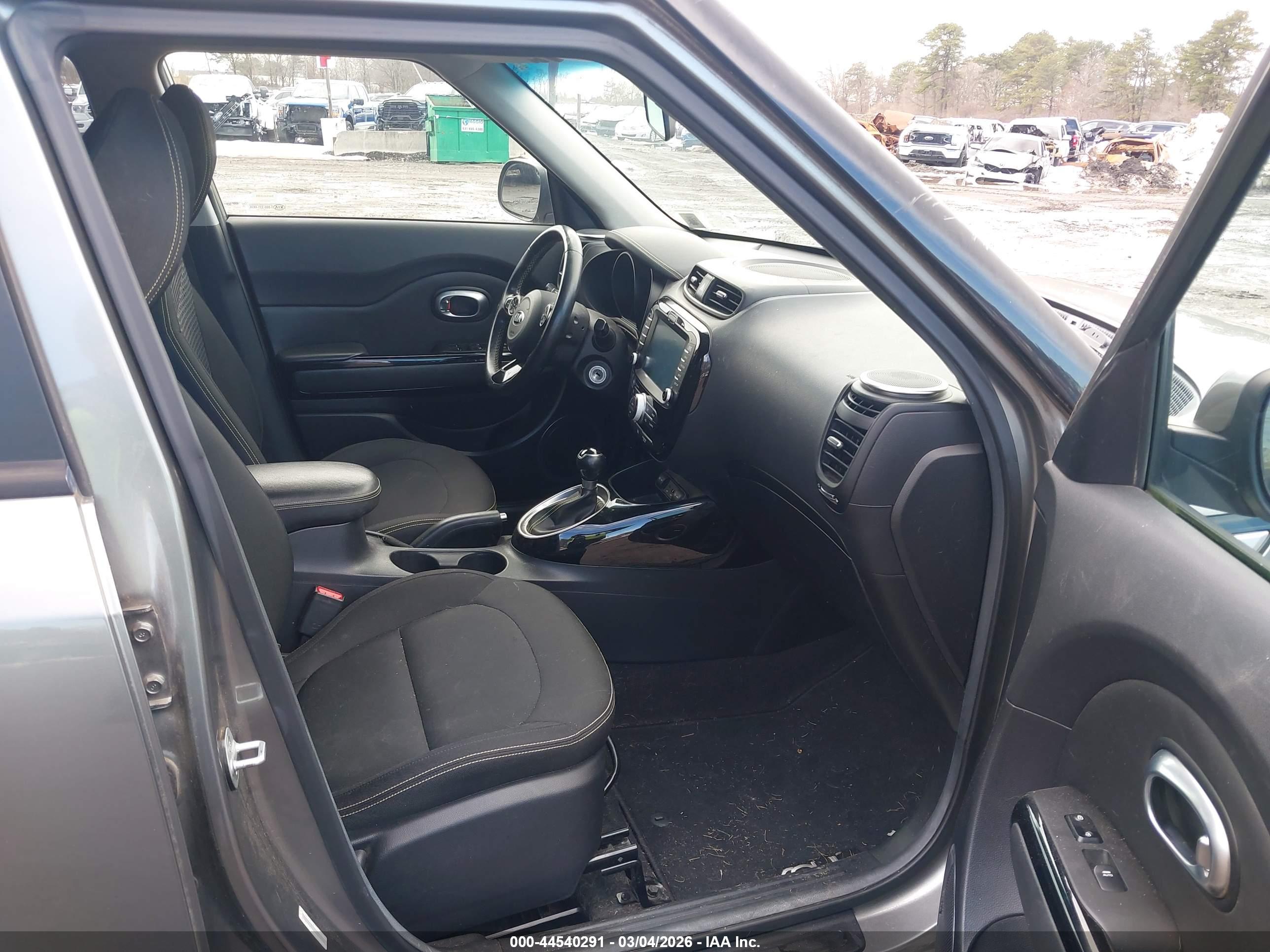 KIA SOUL image 5