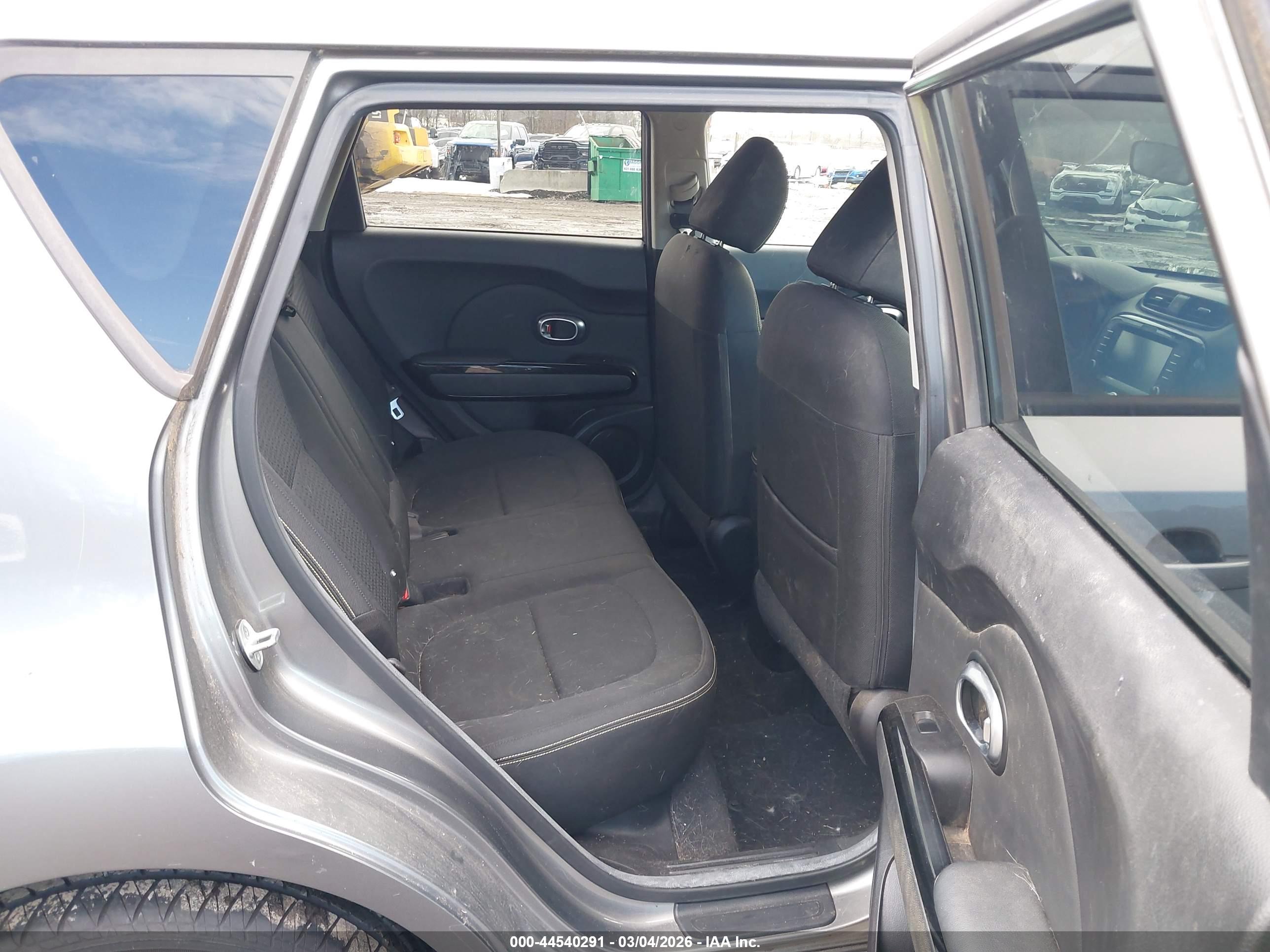 KIA SOUL image 8