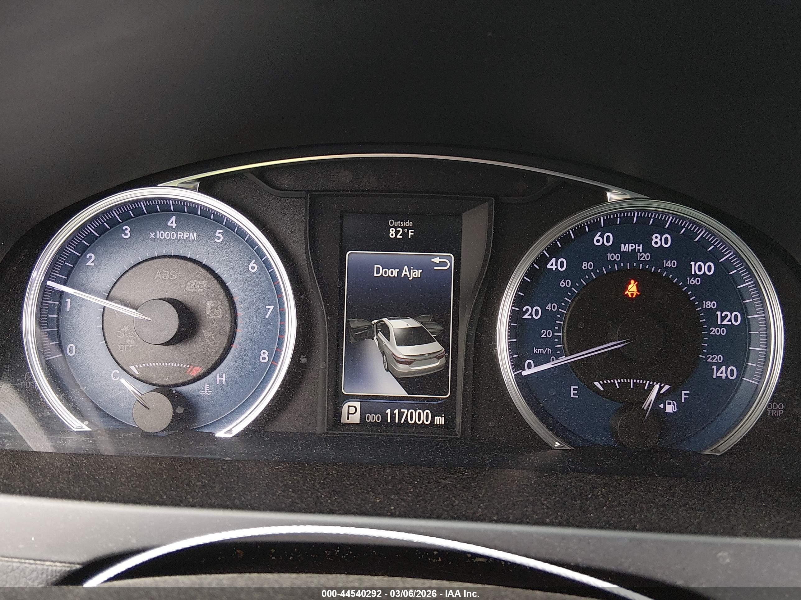TOYOTA CAMRY image 7