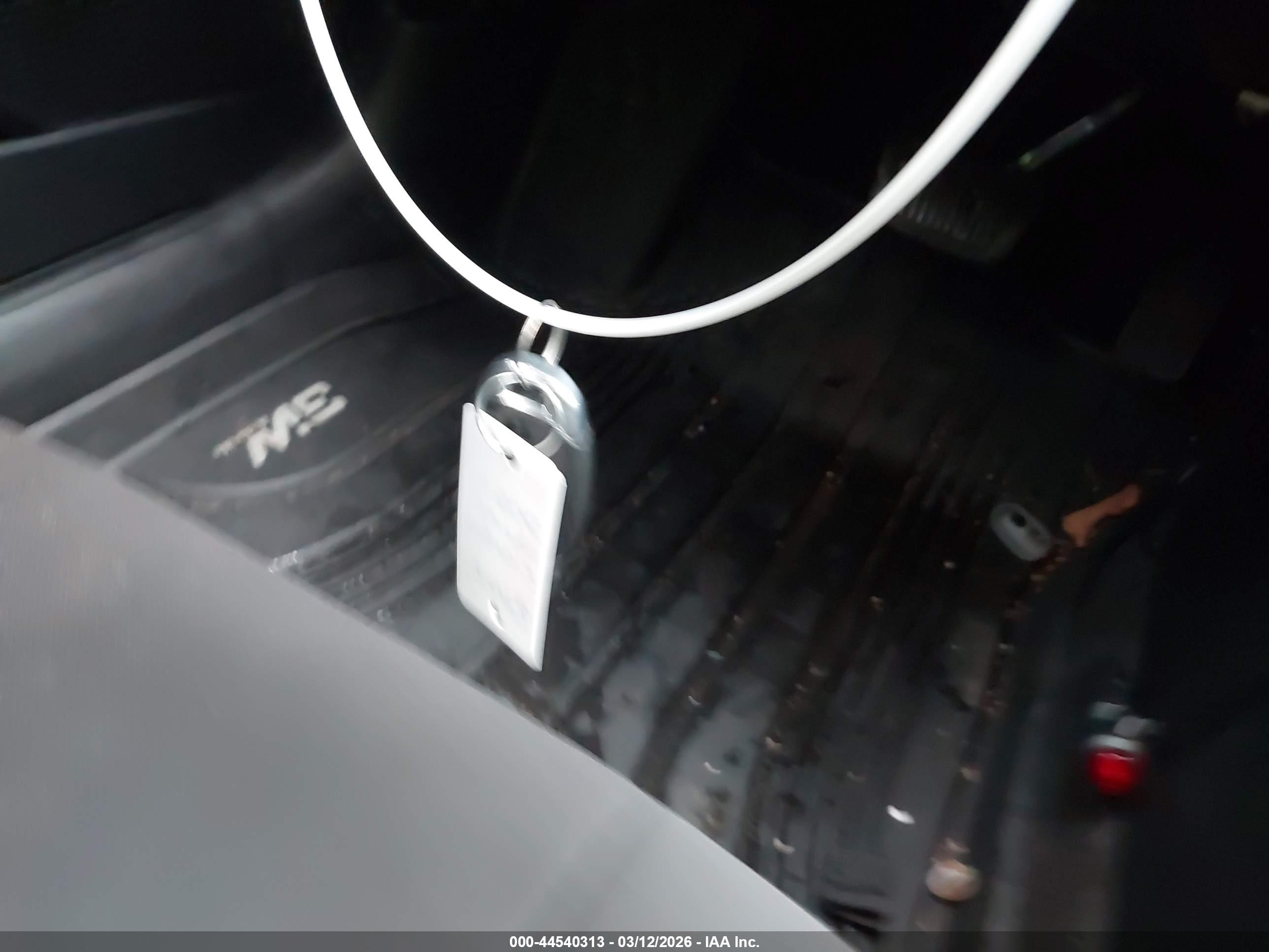 HYUNDAI ELANTRA image 11