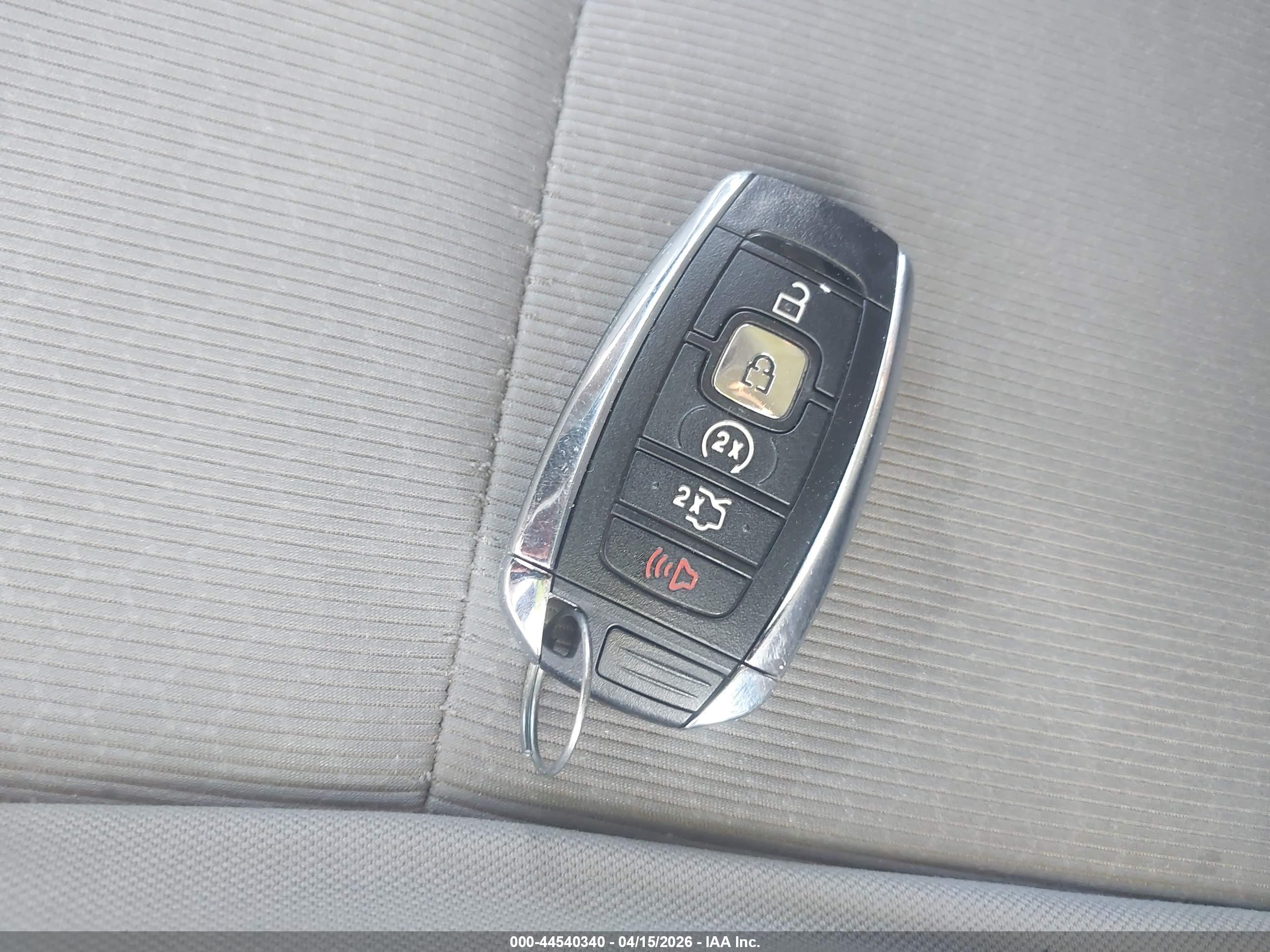 LINCOLN MKC image 11