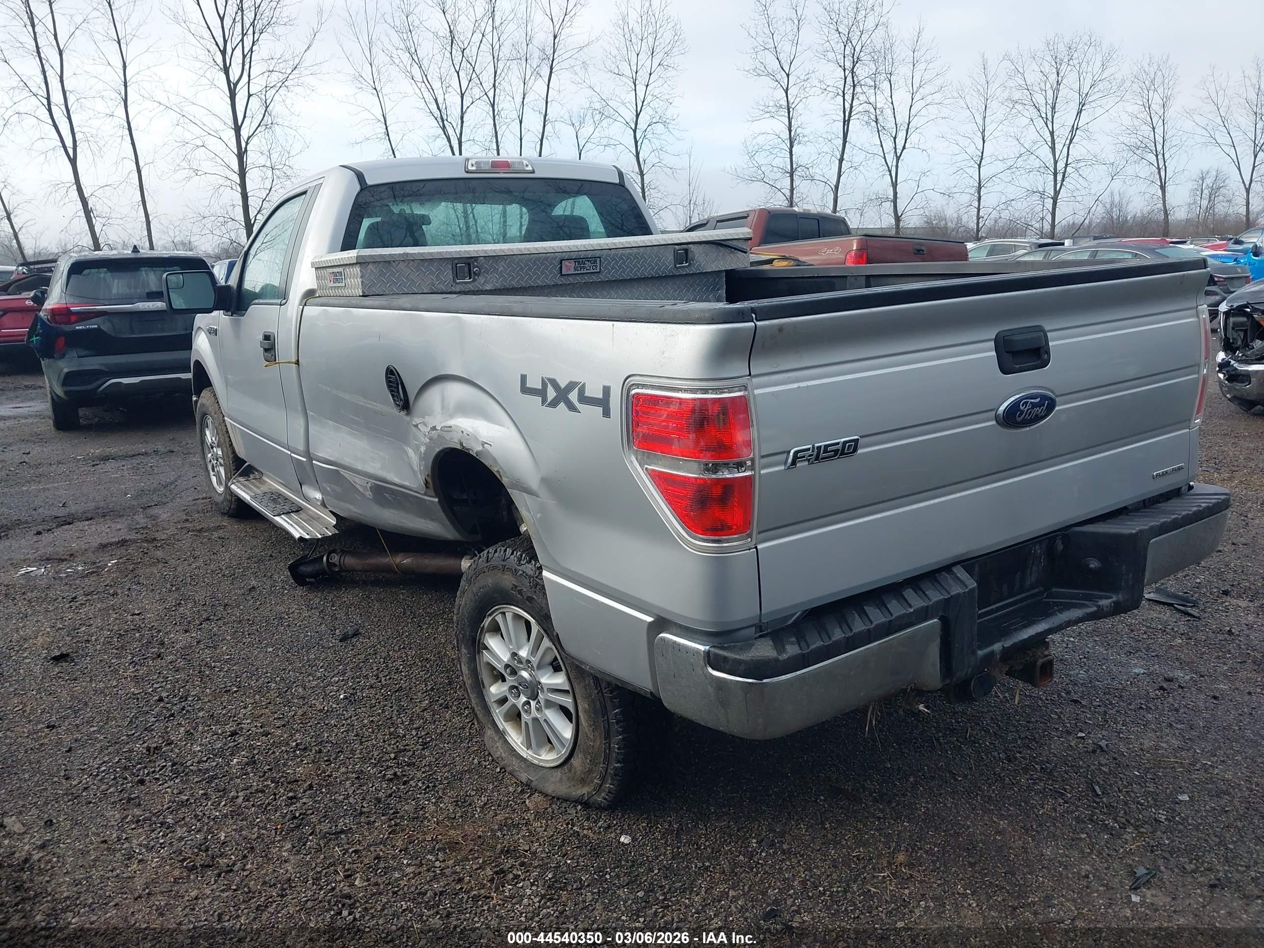 FORD F-150 image 3