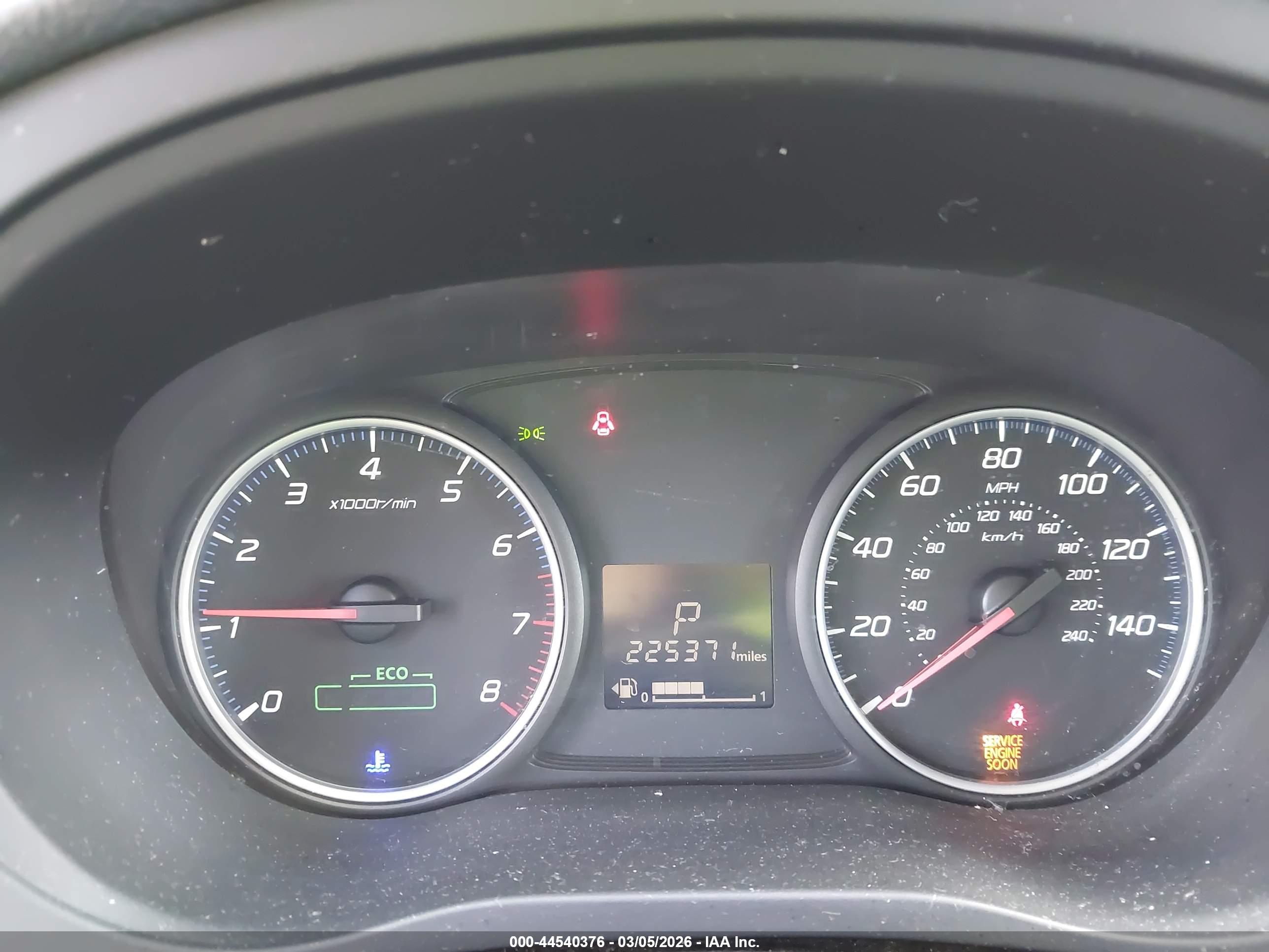 MITSUBISHI OUTLANDER image 7