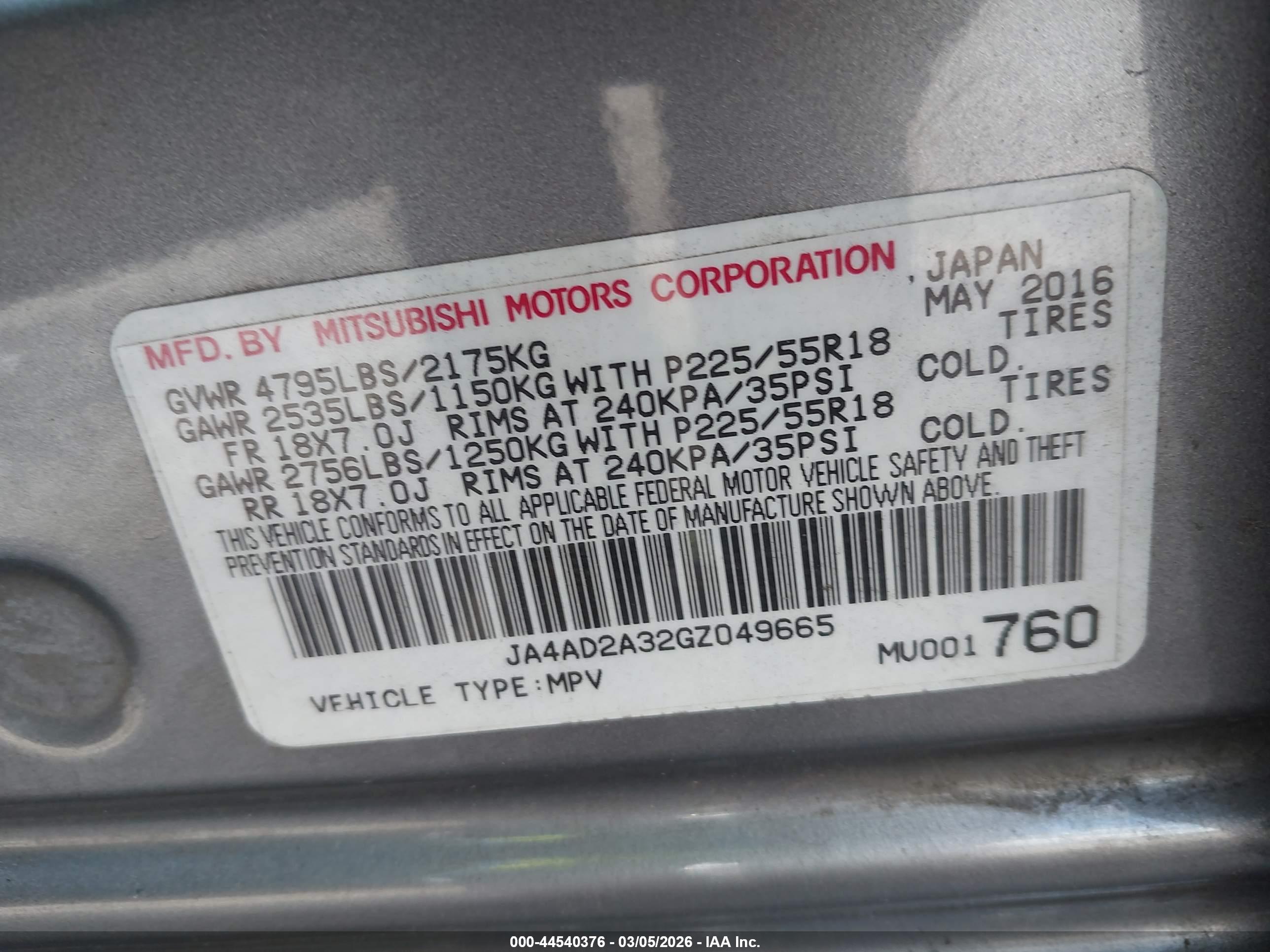 MITSUBISHI OUTLANDER image 9