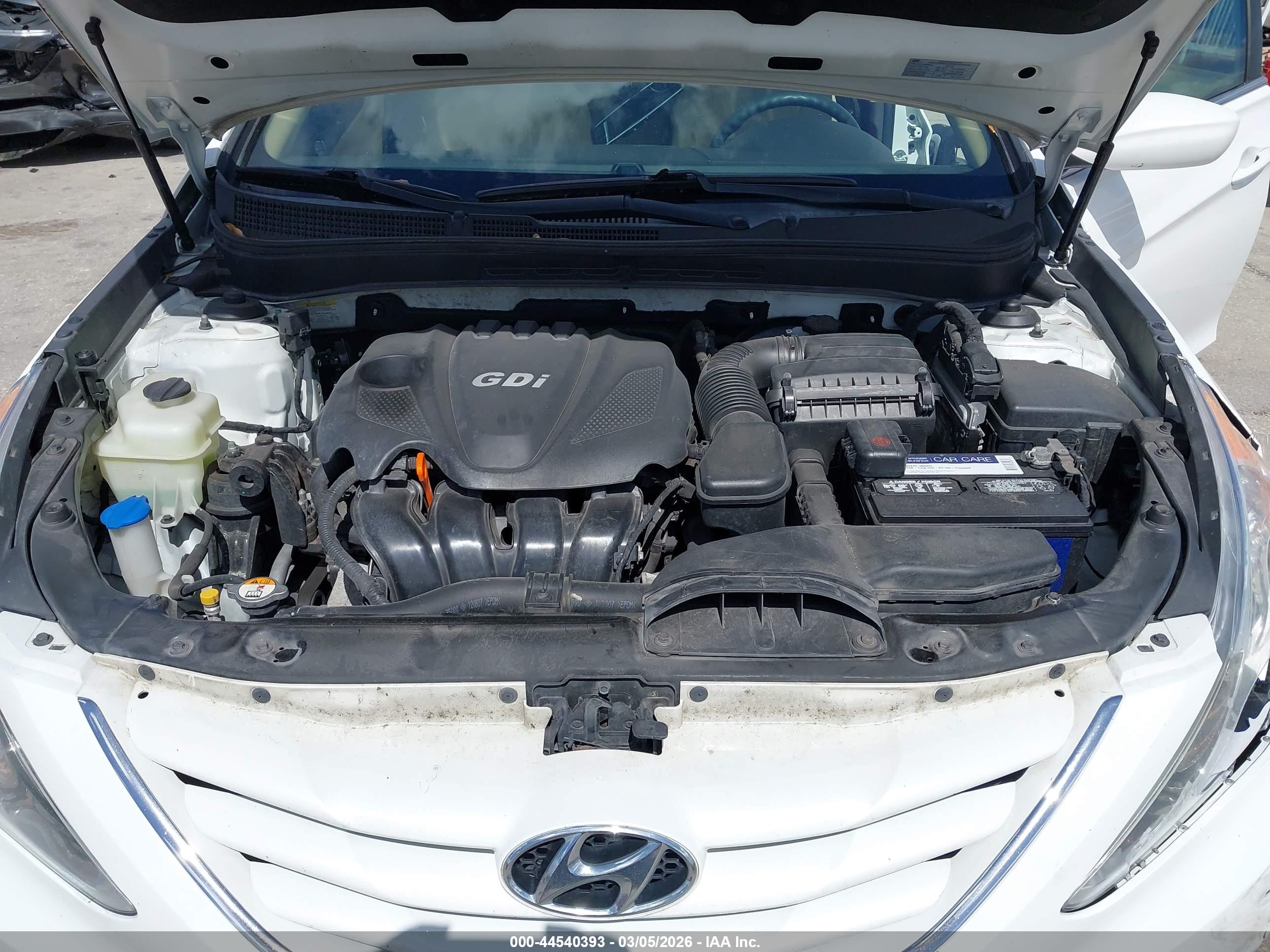 HYUNDAI SONATA image 10