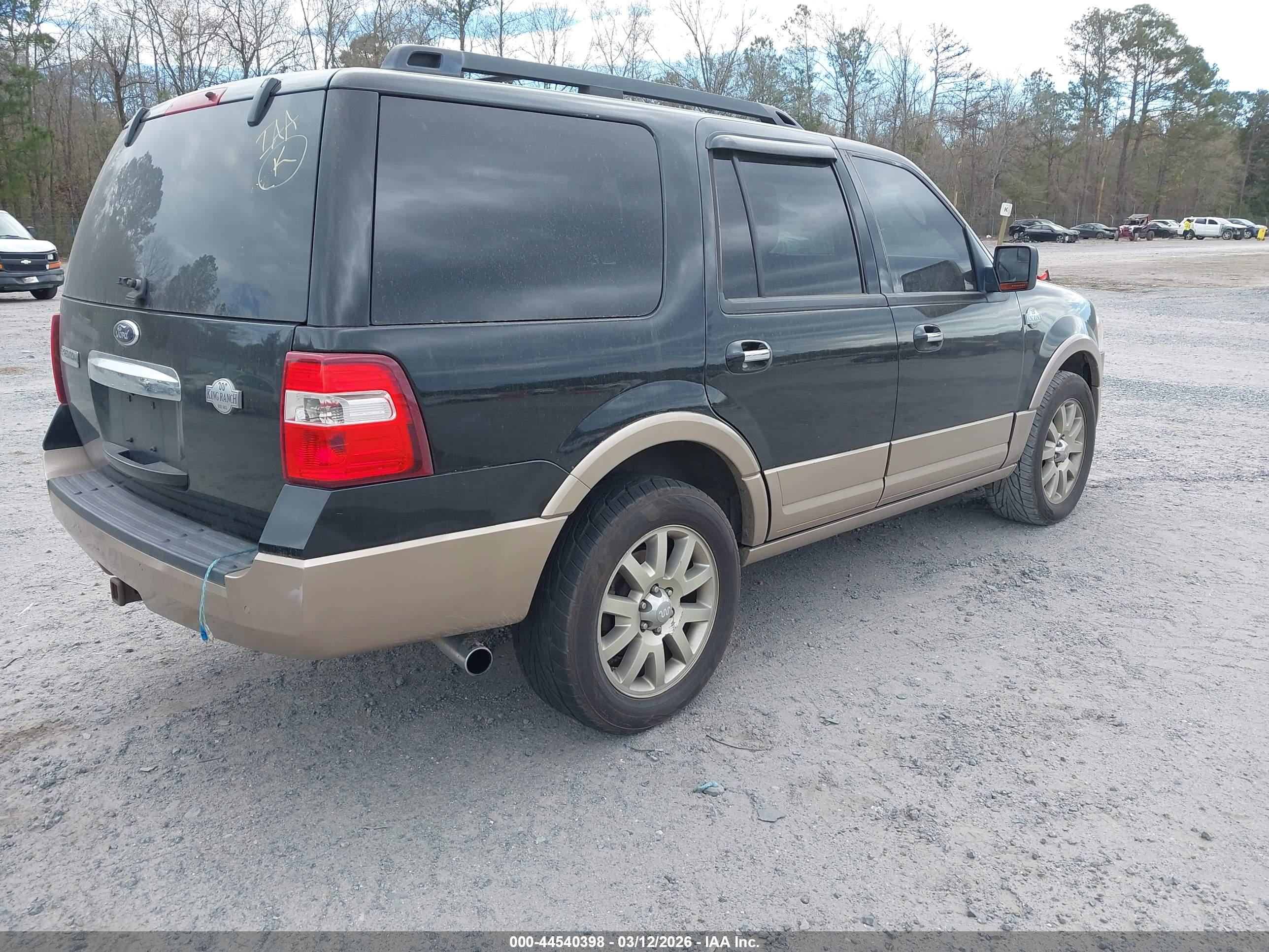 FORD EXPEDITION image 4
