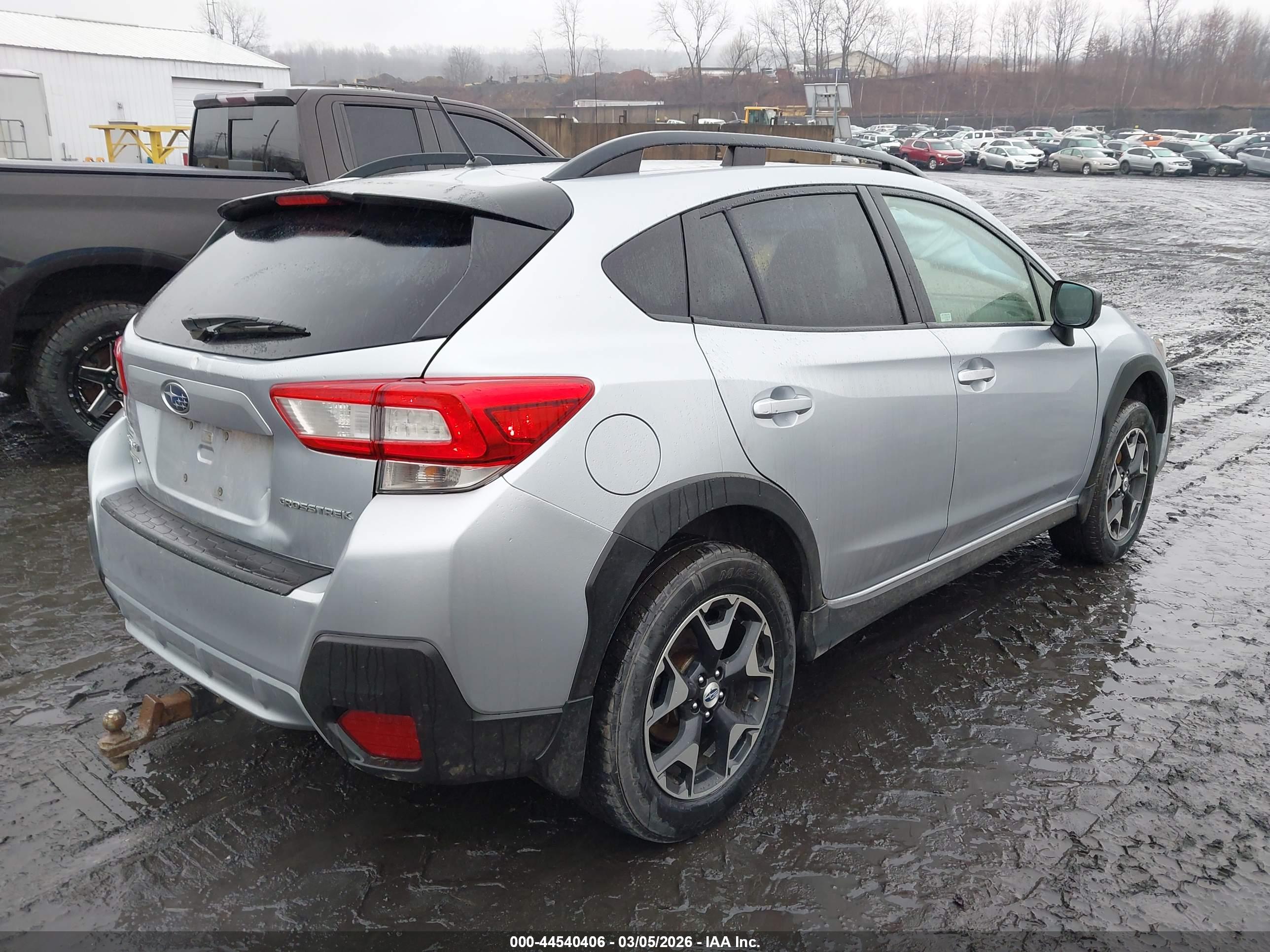 SUBARU CROSSTREK image 4