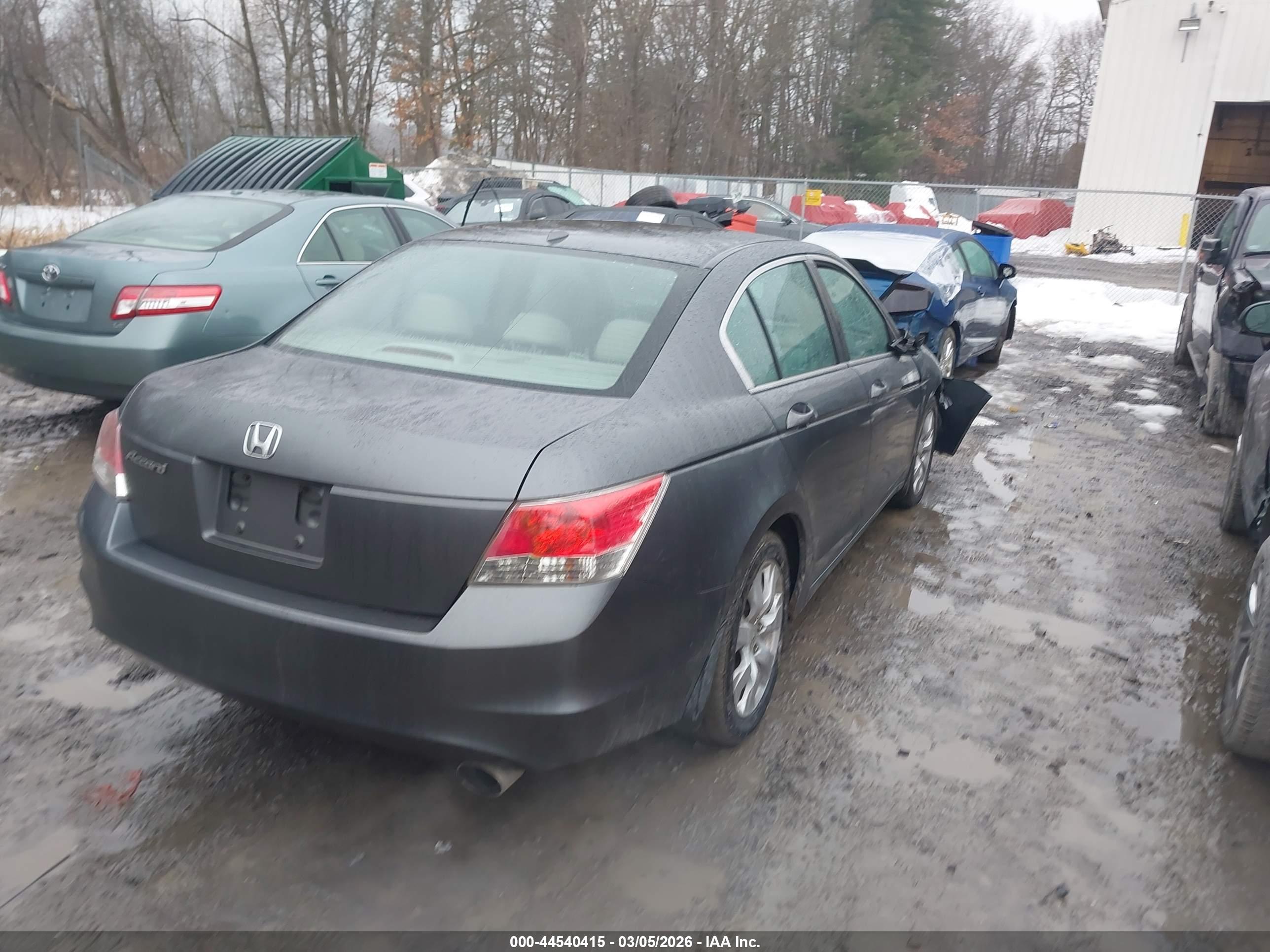 HONDA ACCORD image 4
