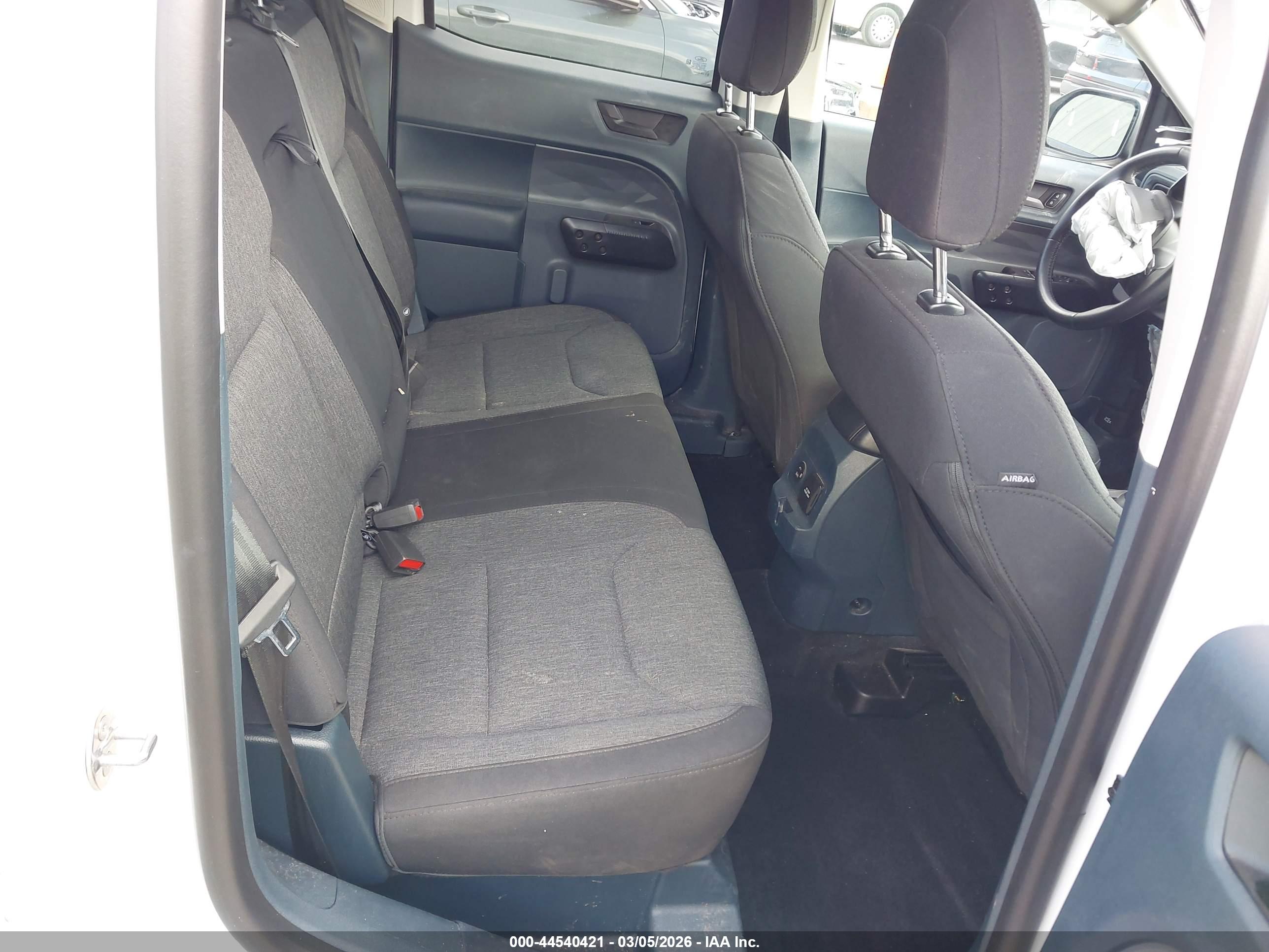 FORD MAVERICK image 8