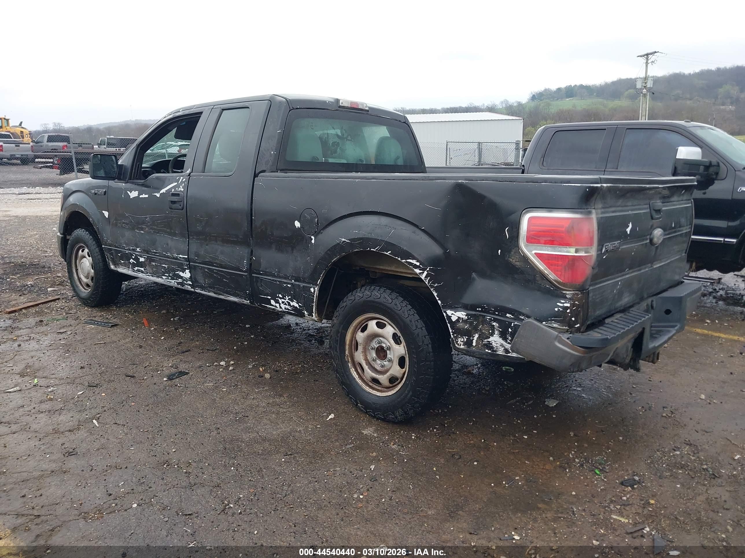 FORD F-150 image 3