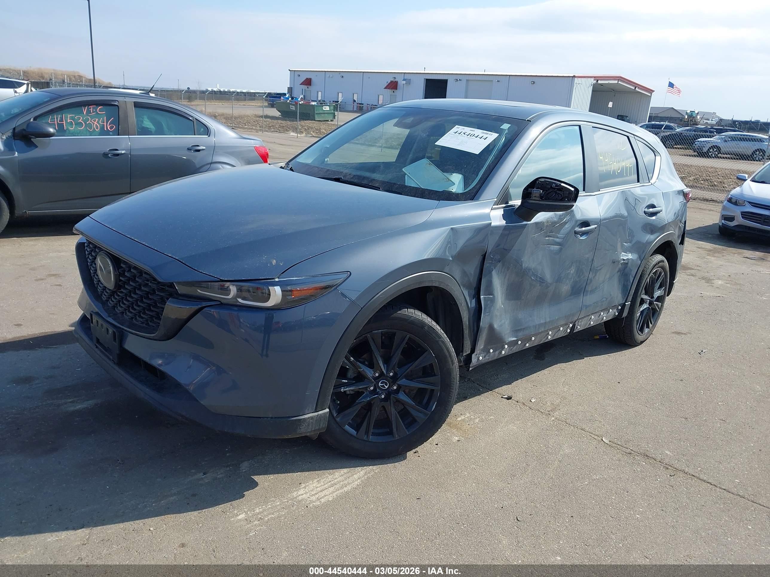 MAZDA CX-5 image 2