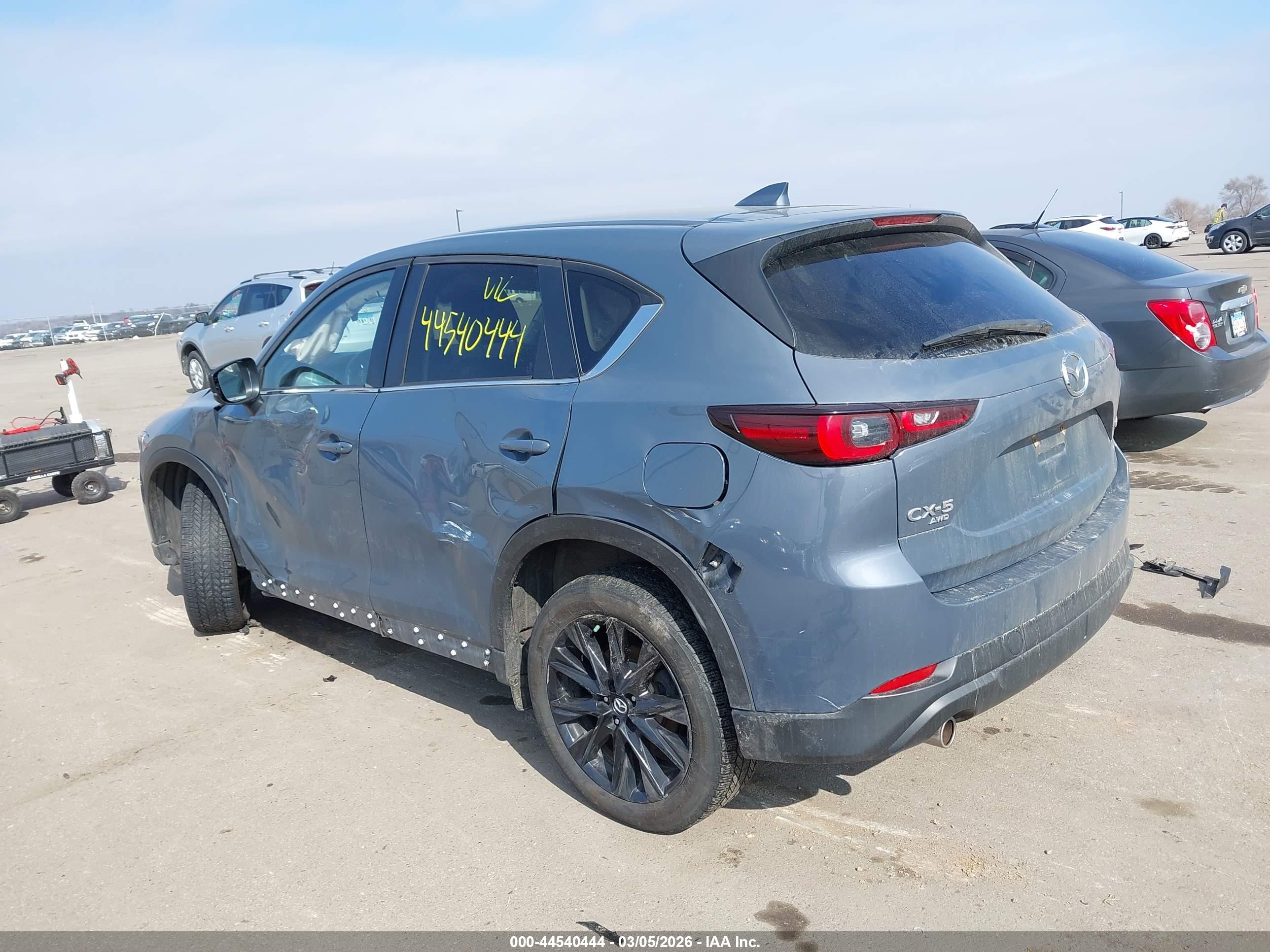 MAZDA CX-5 image 3