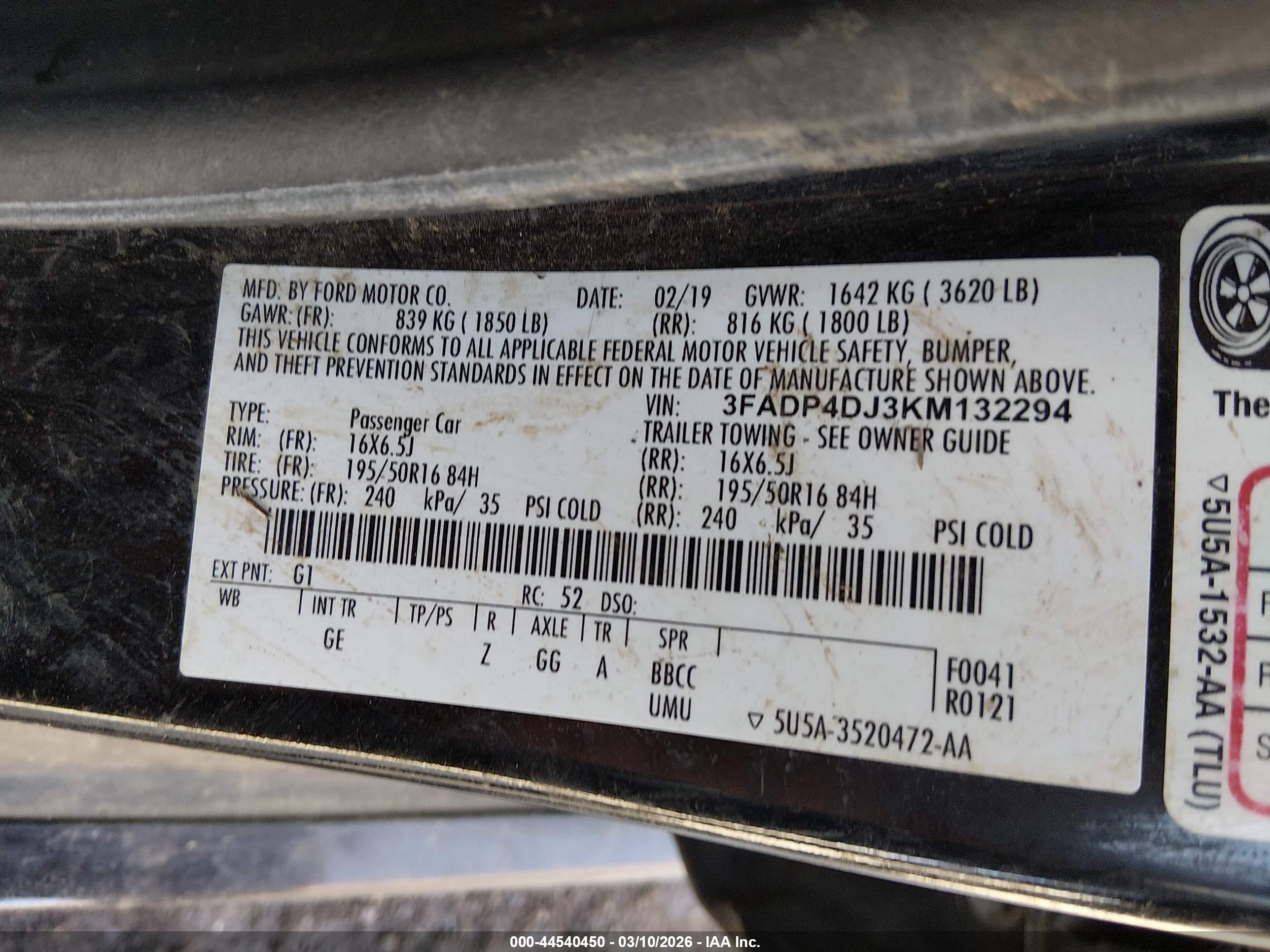 FORD FIESTA image 9