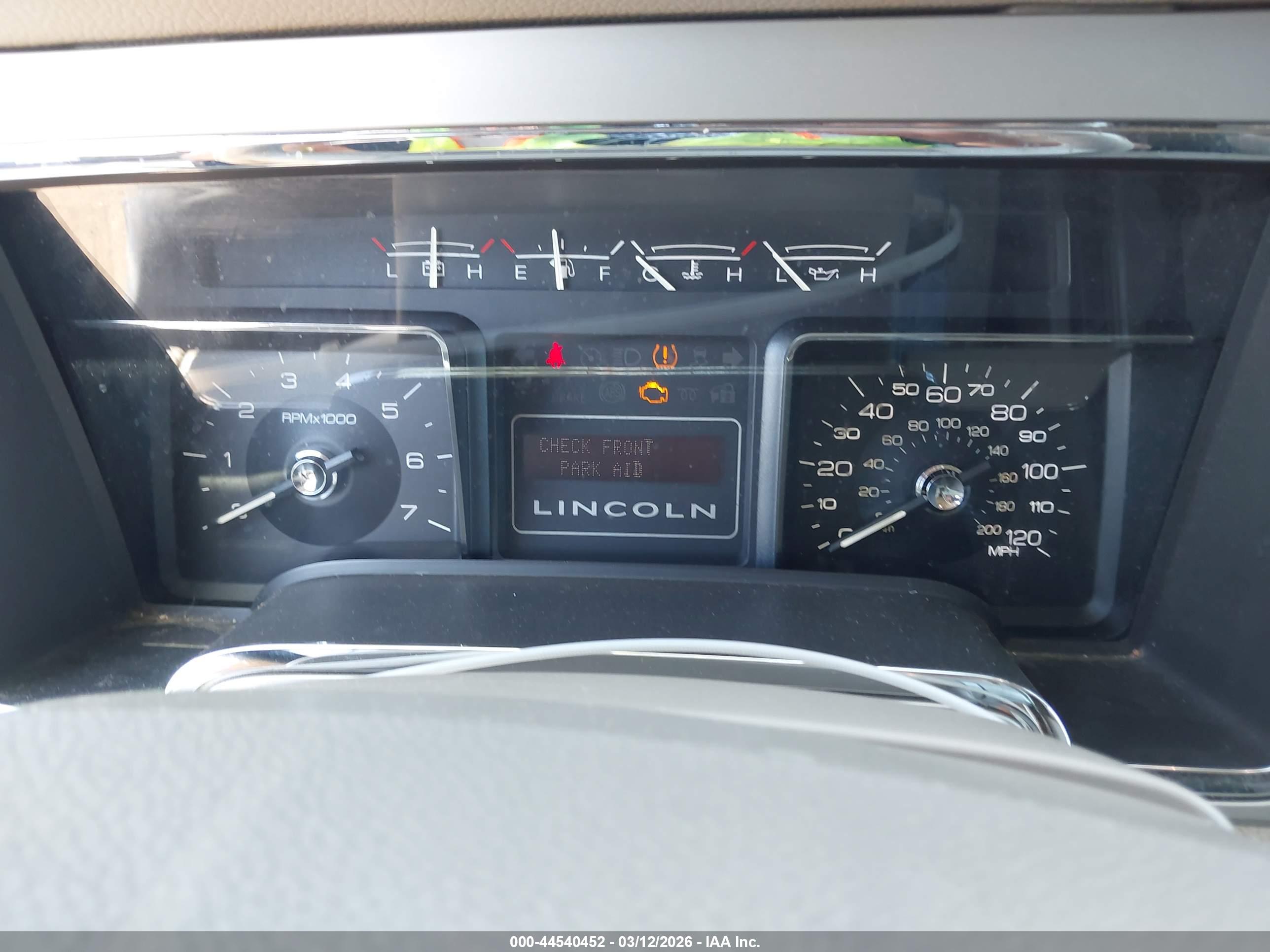LINCOLN NAVIGATOR image 7