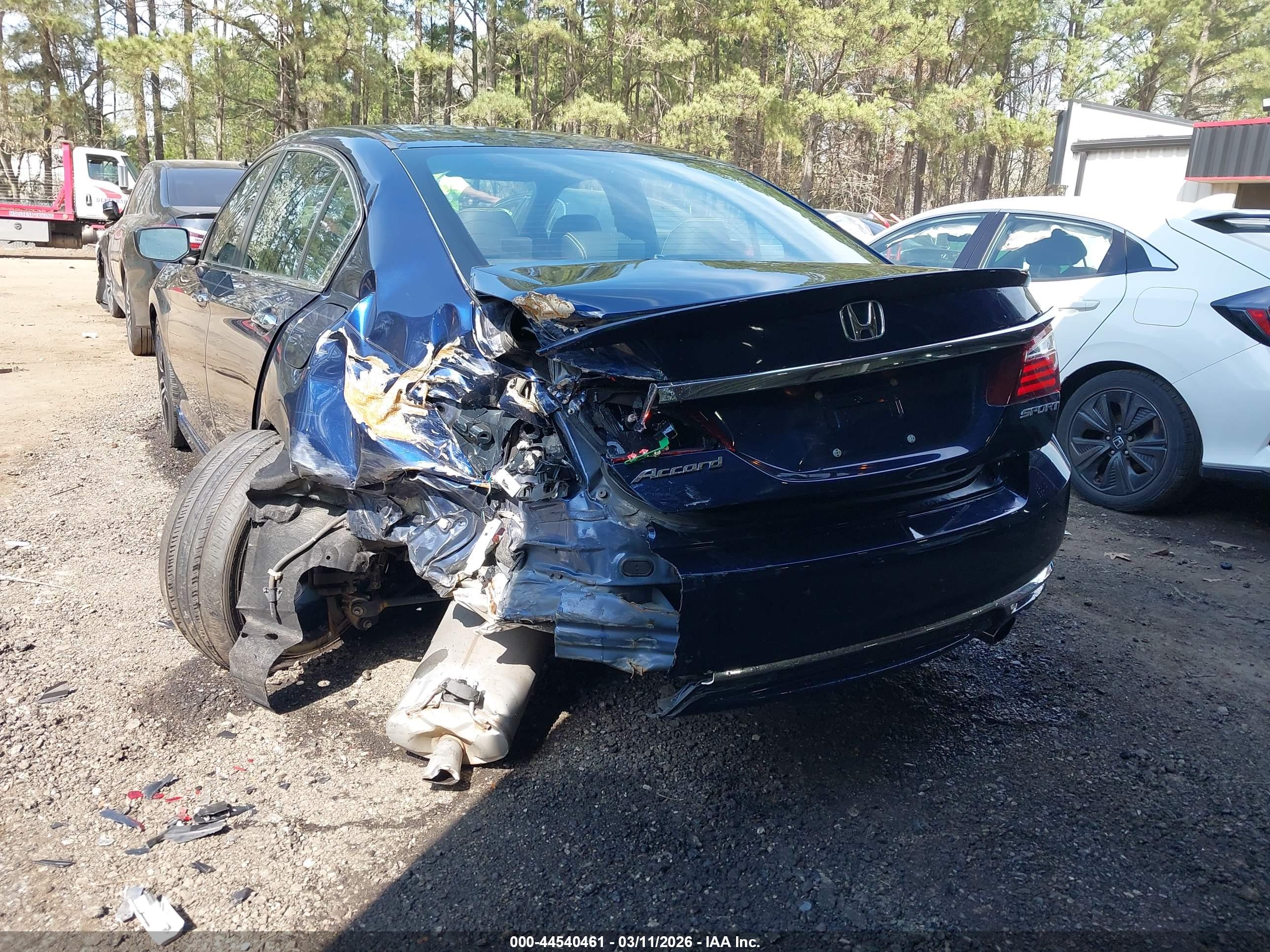 HONDA ACCORD image 3