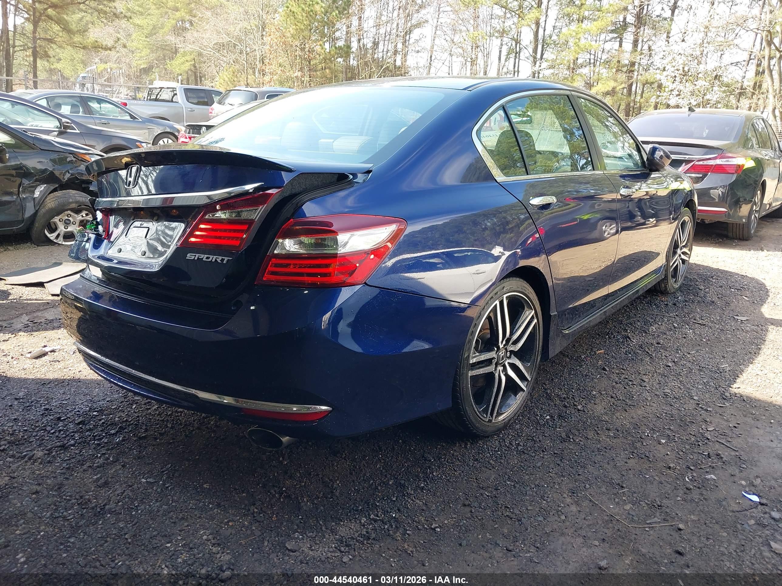 HONDA ACCORD image 4
