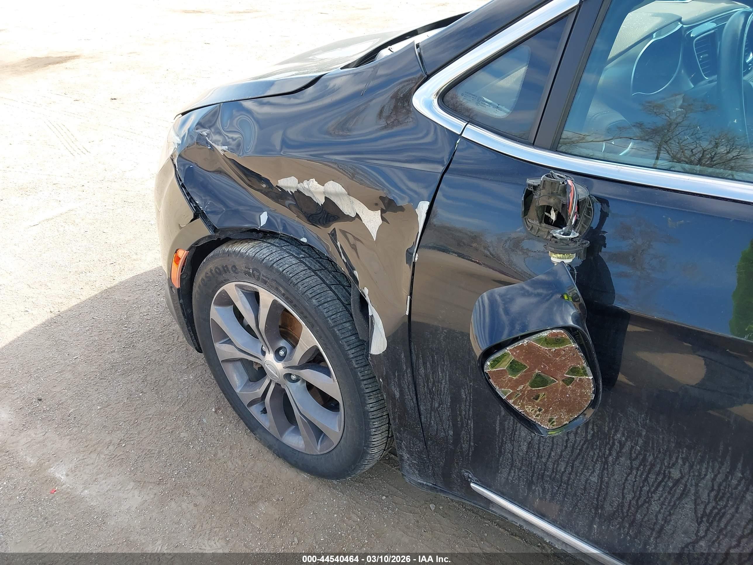 CHRYSLER PACIFICA image 6