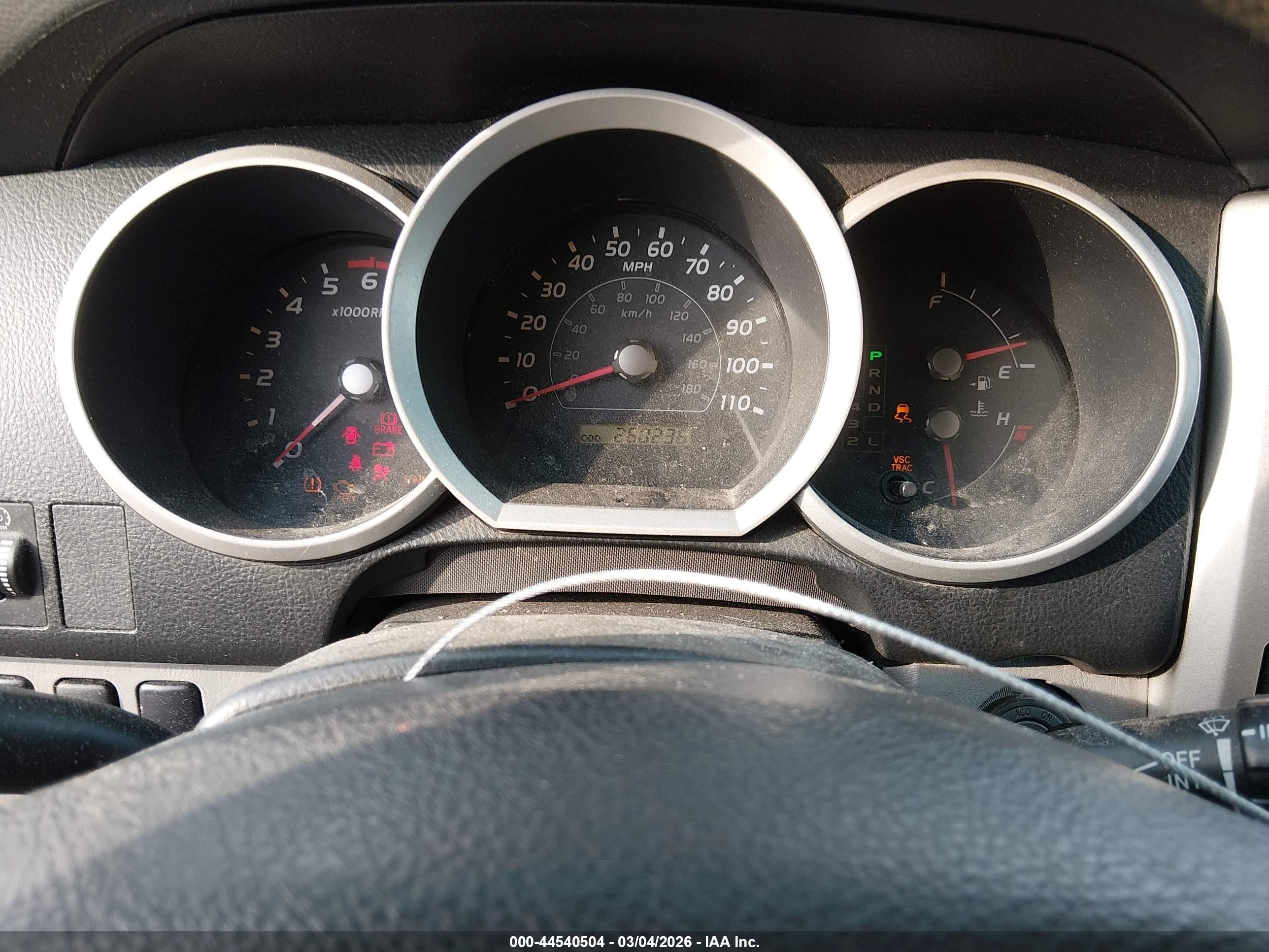 TOYOTA 4RUNNER image 7