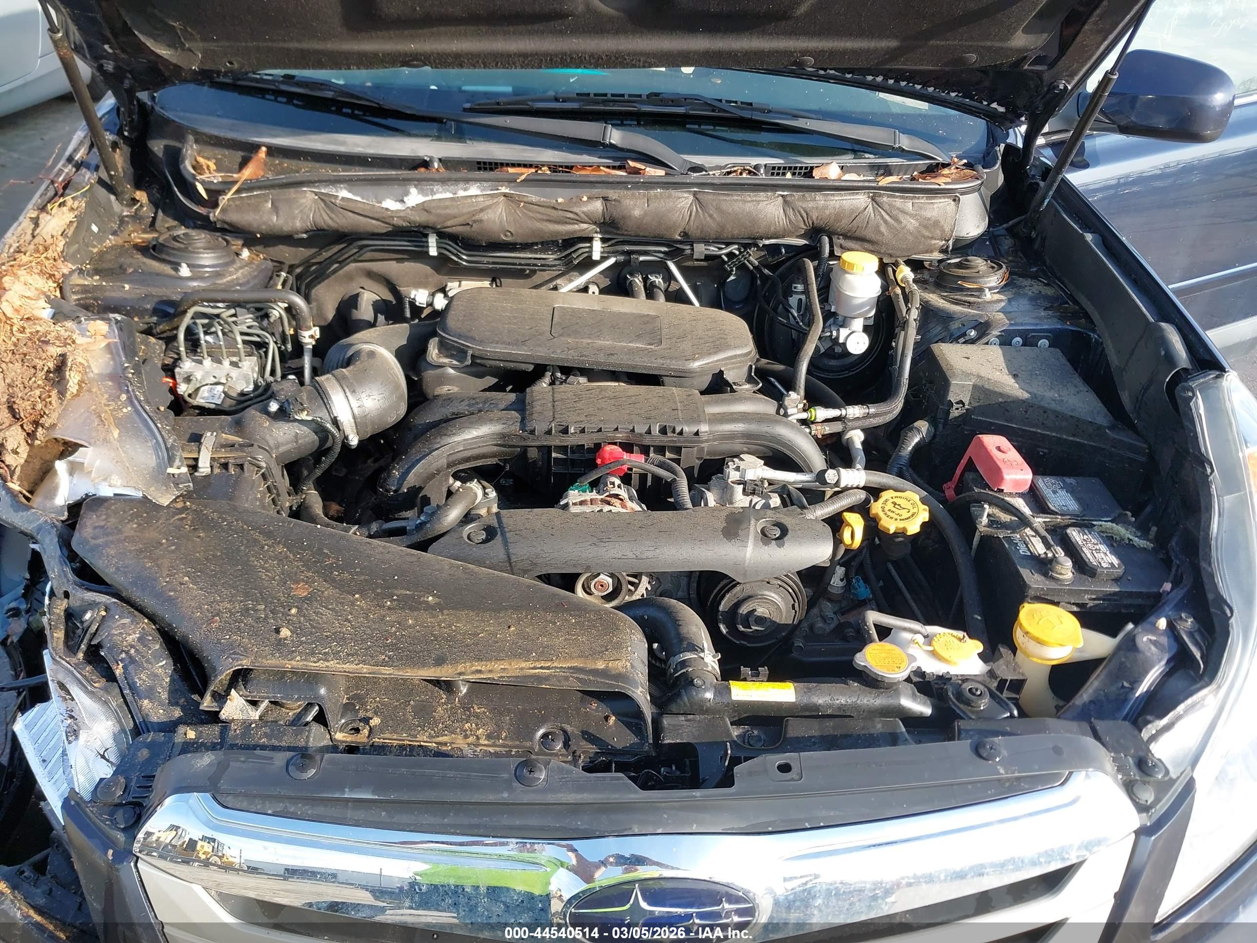 SUBARU OUTBACK image 10