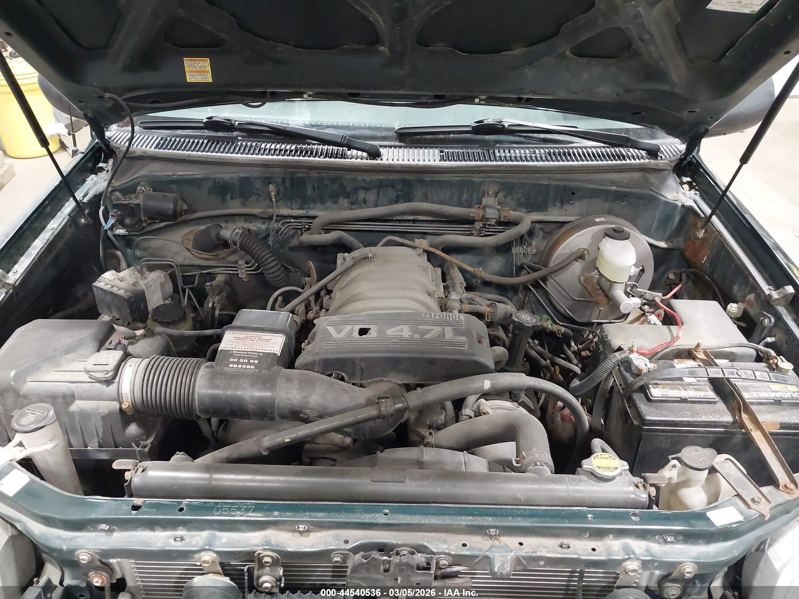 TOYOTA TUNDRA image 10