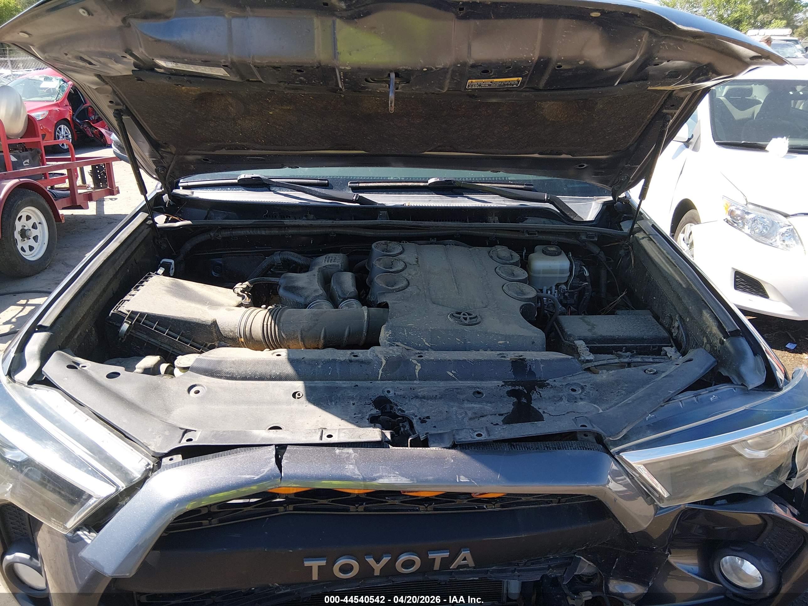 TOYOTA 4RUNNER image 10