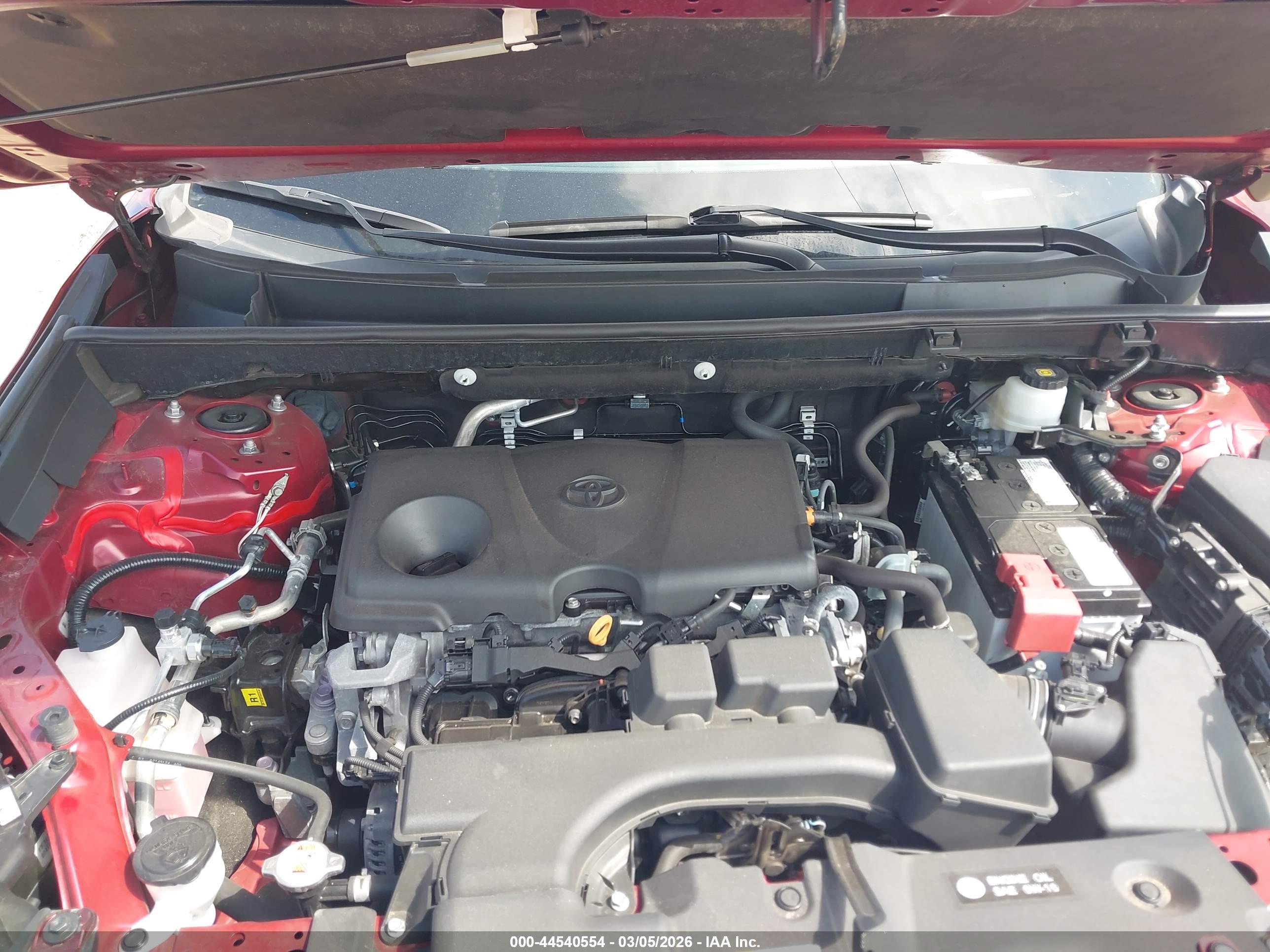 TOYOTA RAV4 image 10