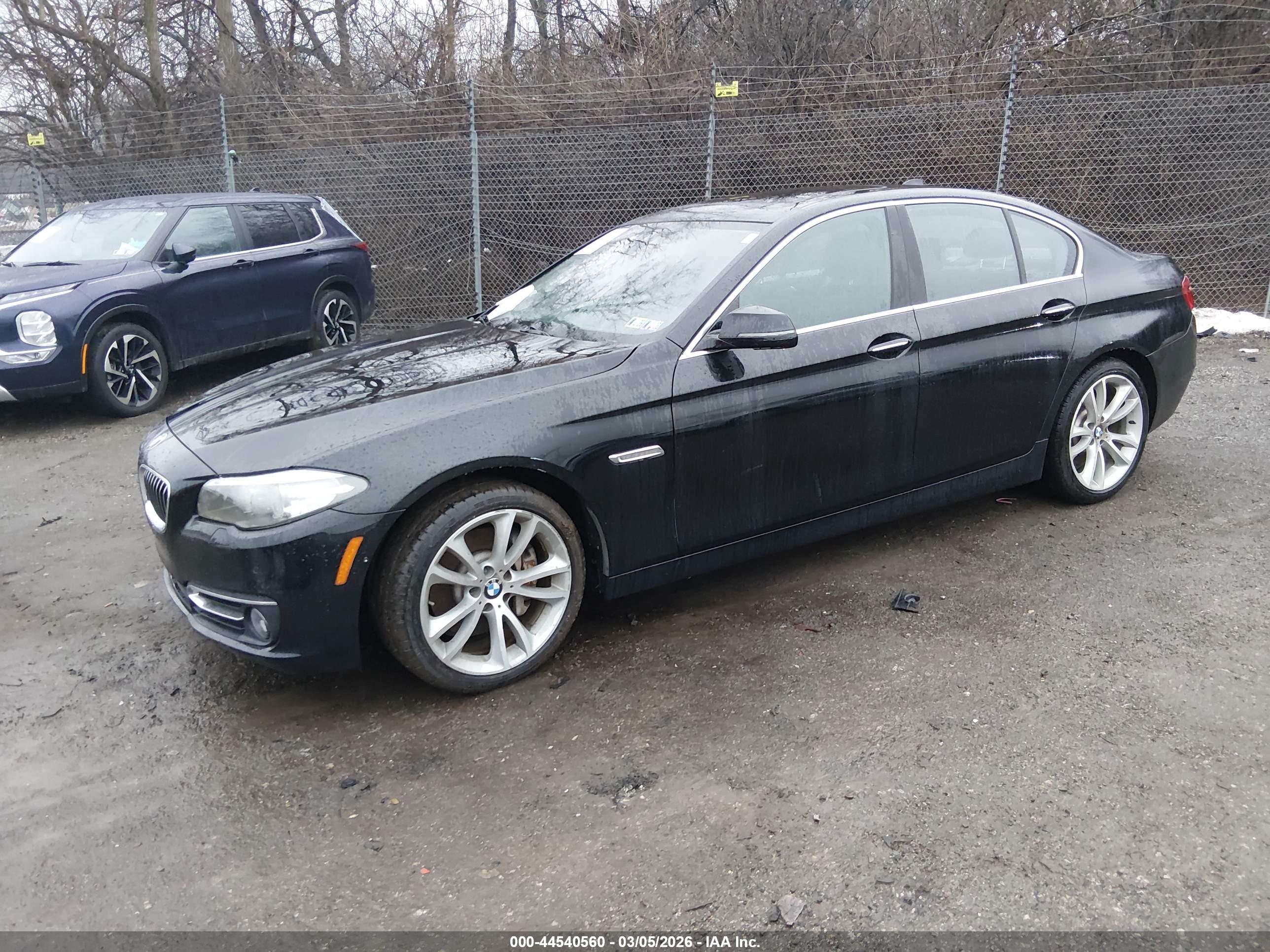 BMW 535I image 2