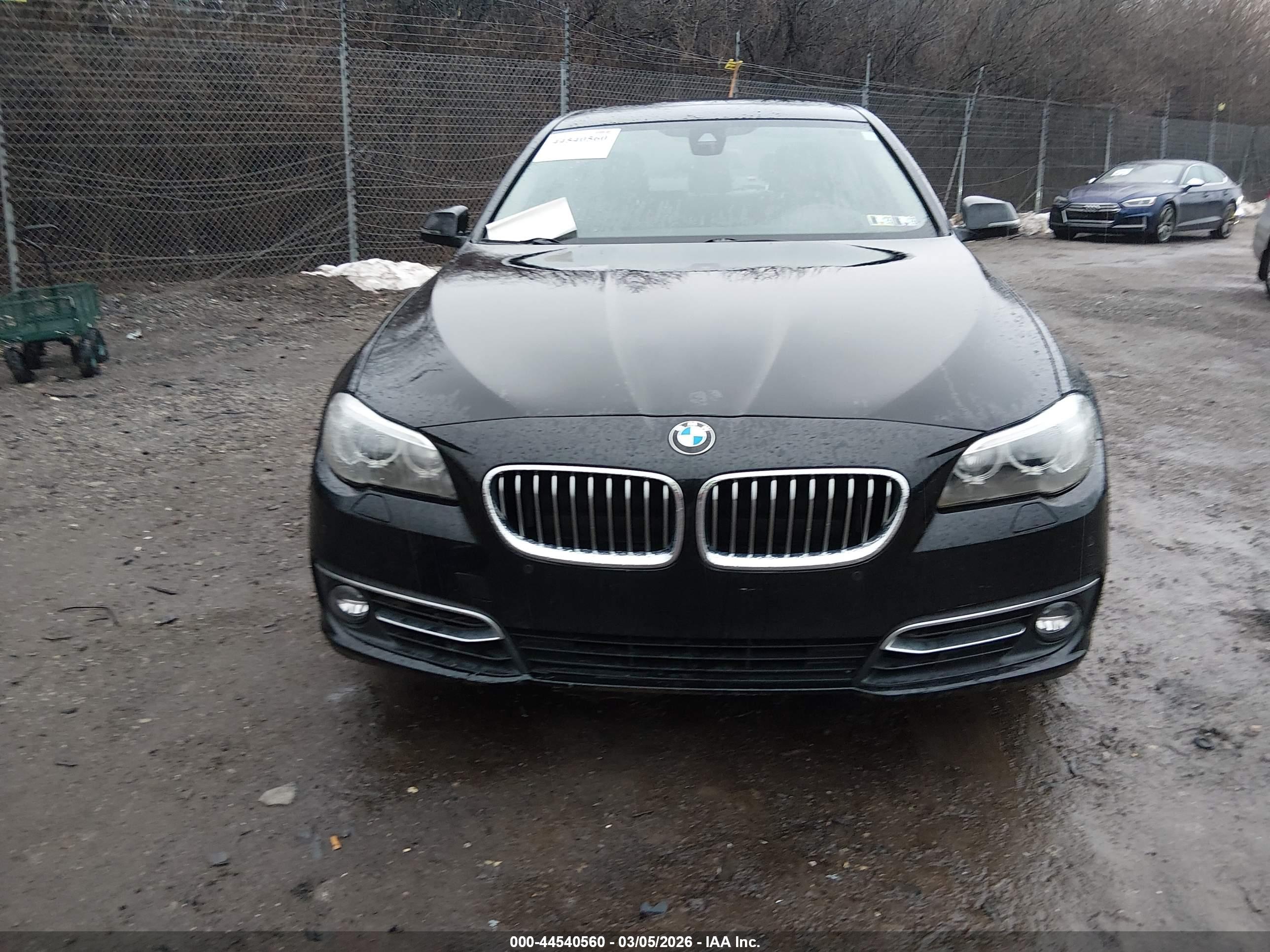 BMW 535I image 6