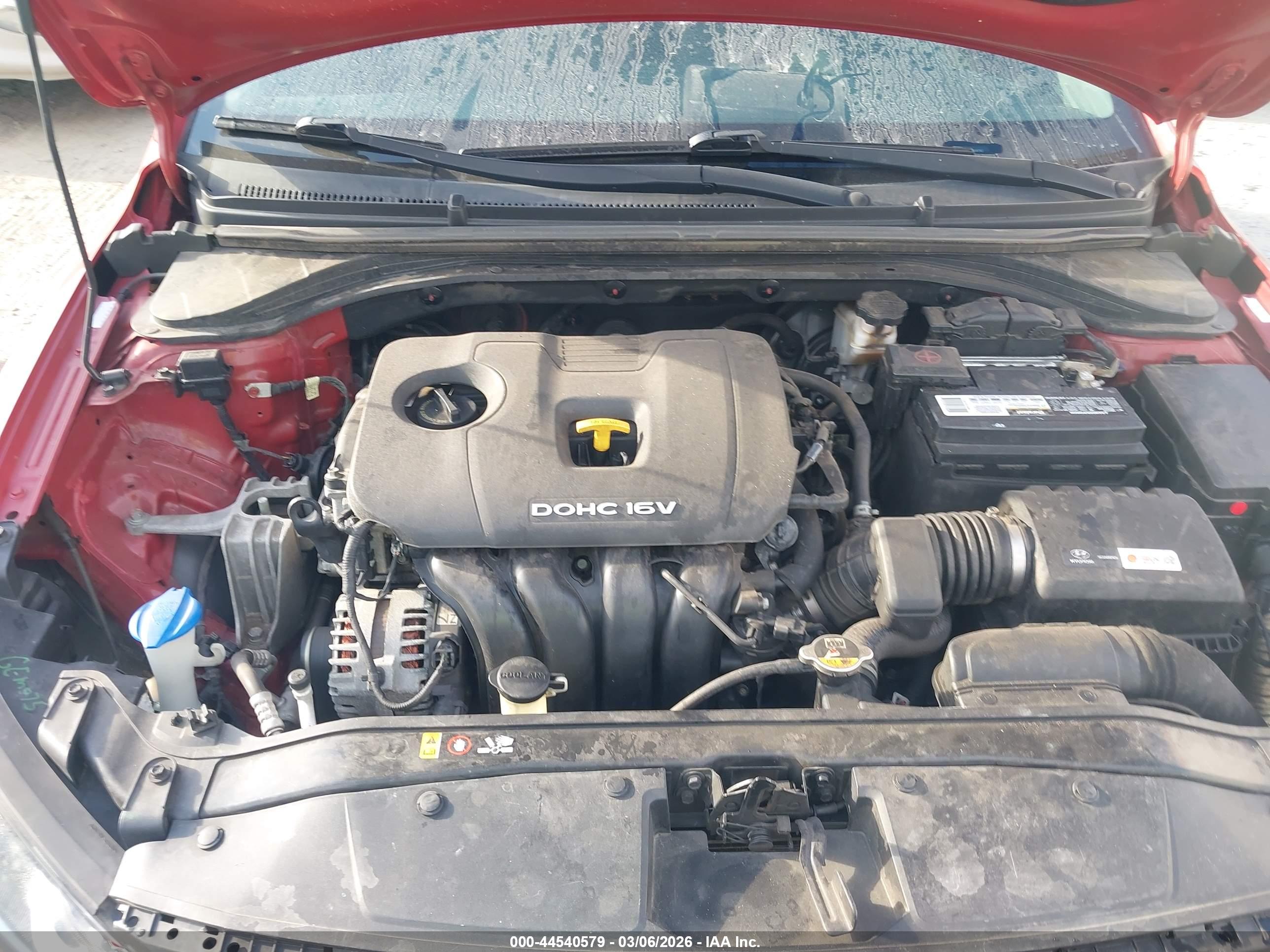 HYUNDAI ELANTRA image 10