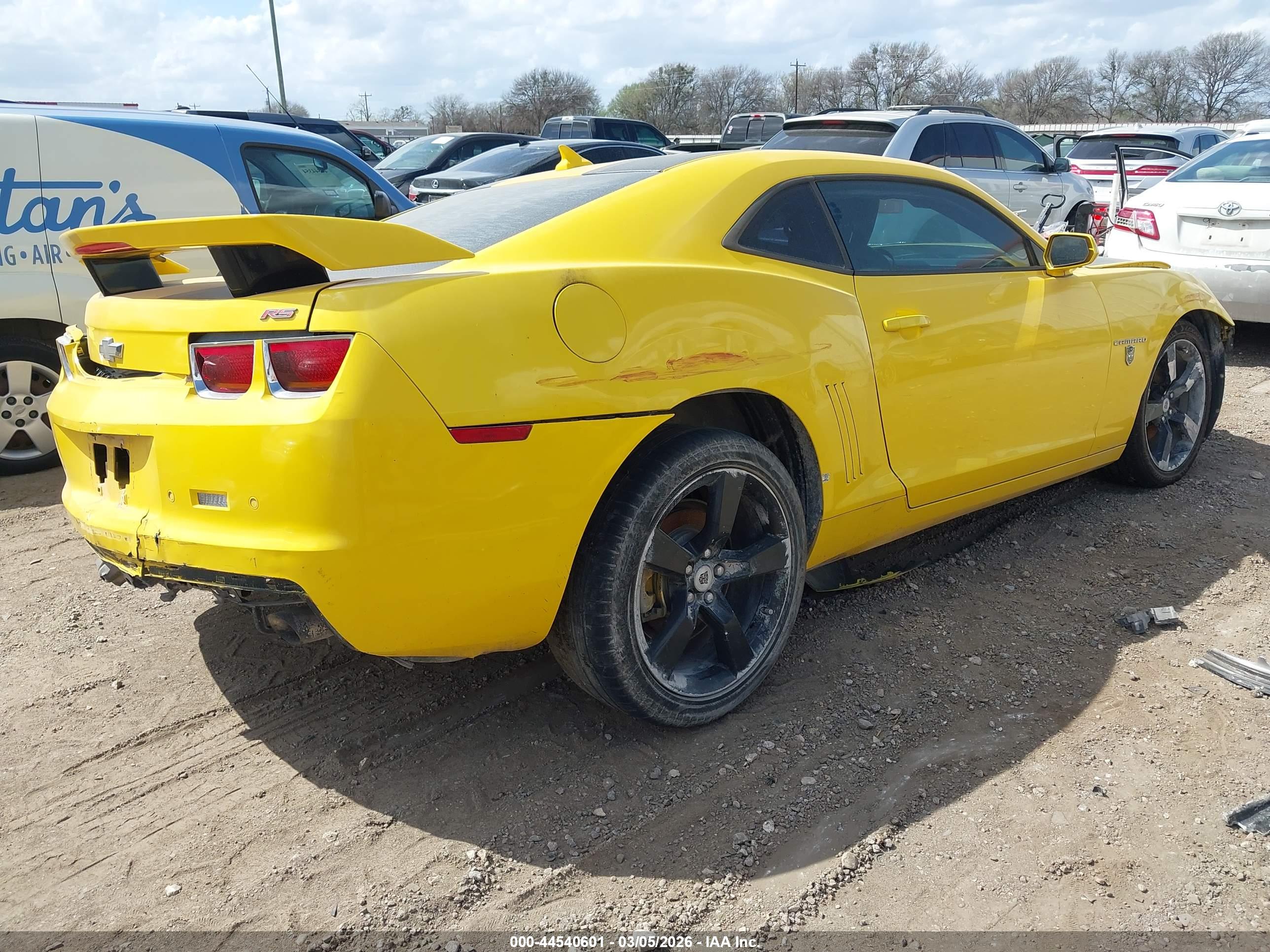 CHEVROLET CAMARO image 4