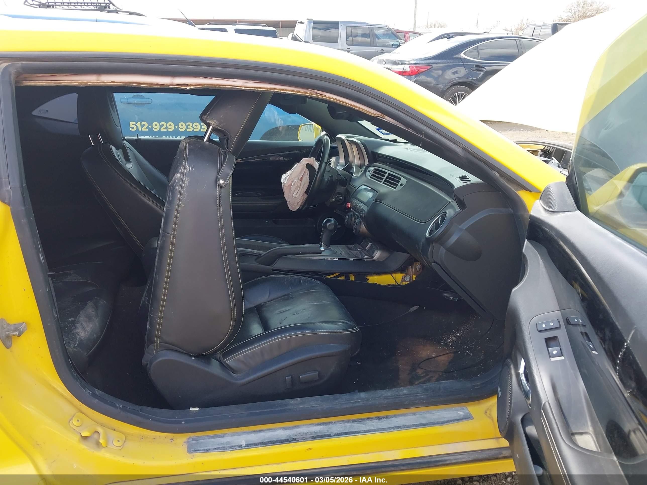 CHEVROLET CAMARO image 5