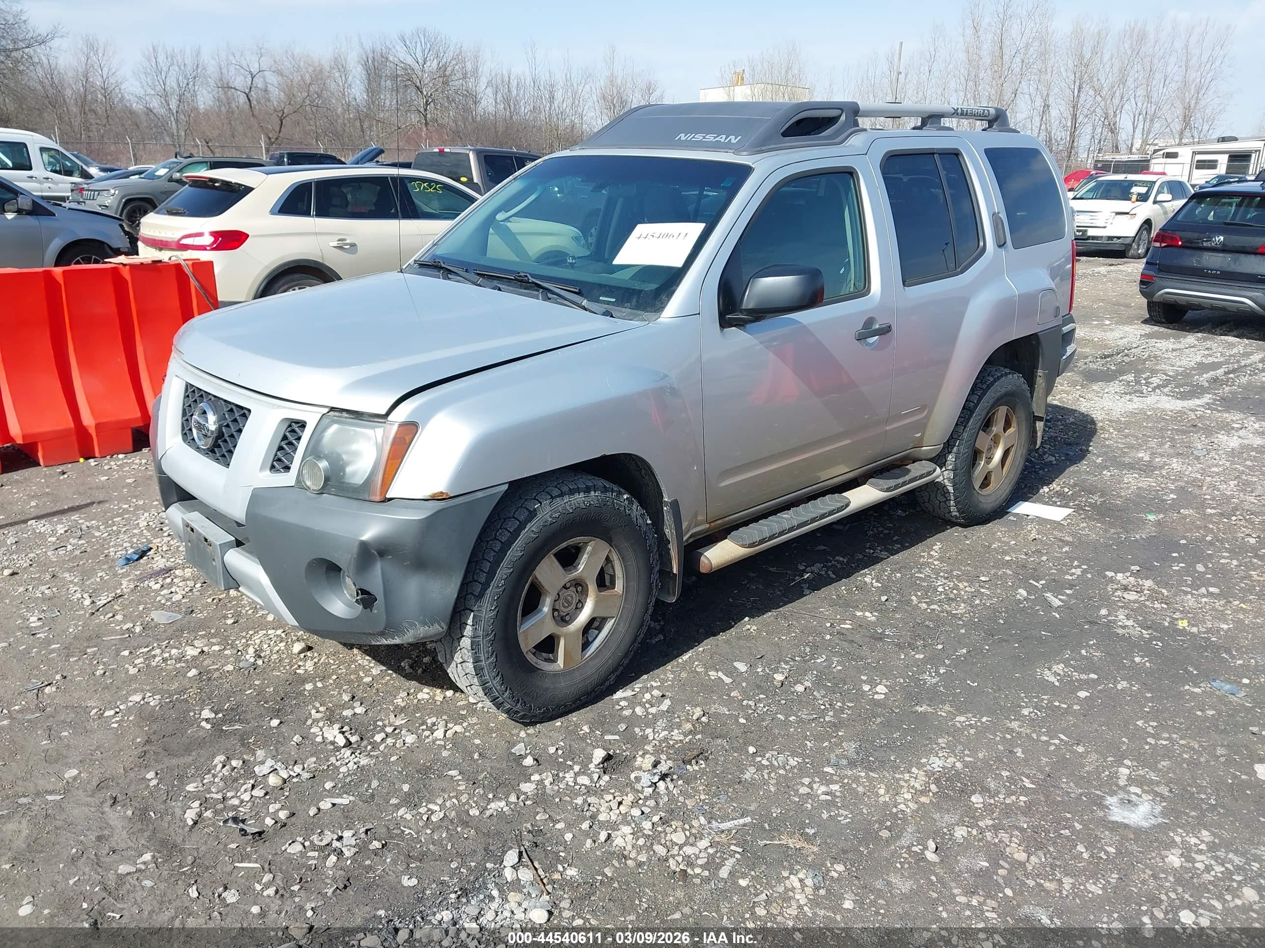 NISSAN XTERRA image 2