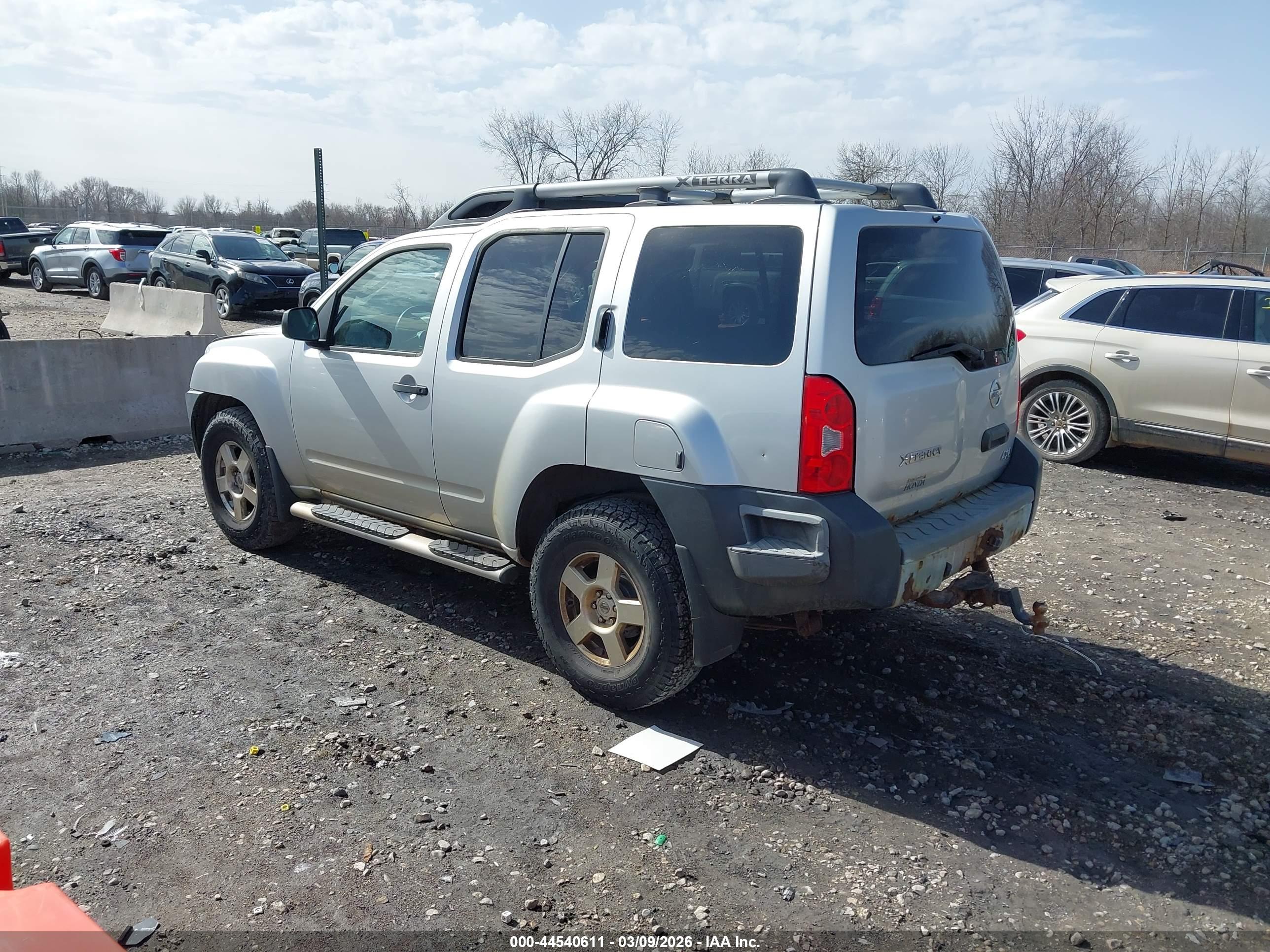 NISSAN XTERRA image 3