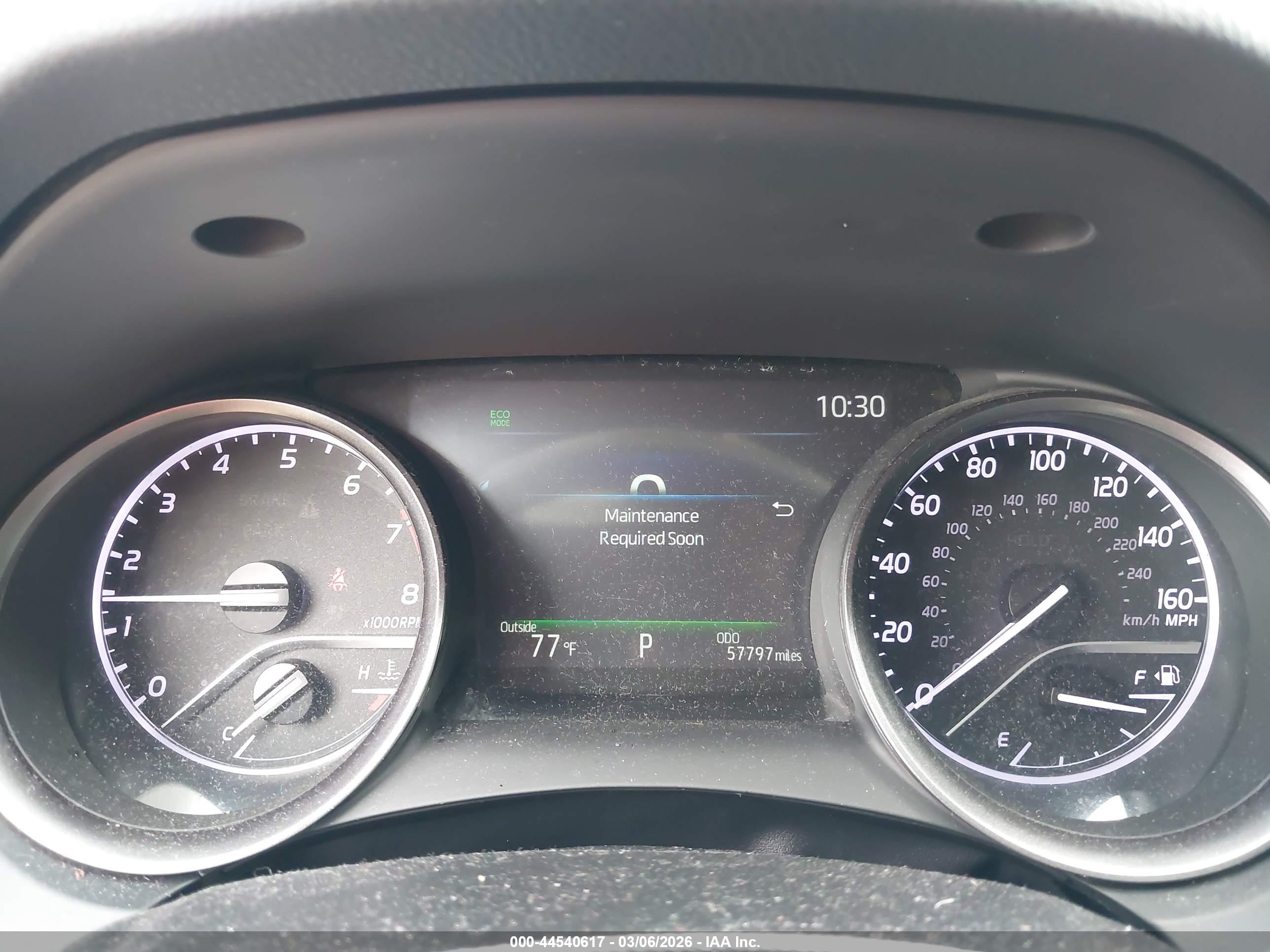 TOYOTA CAMRY image 7
