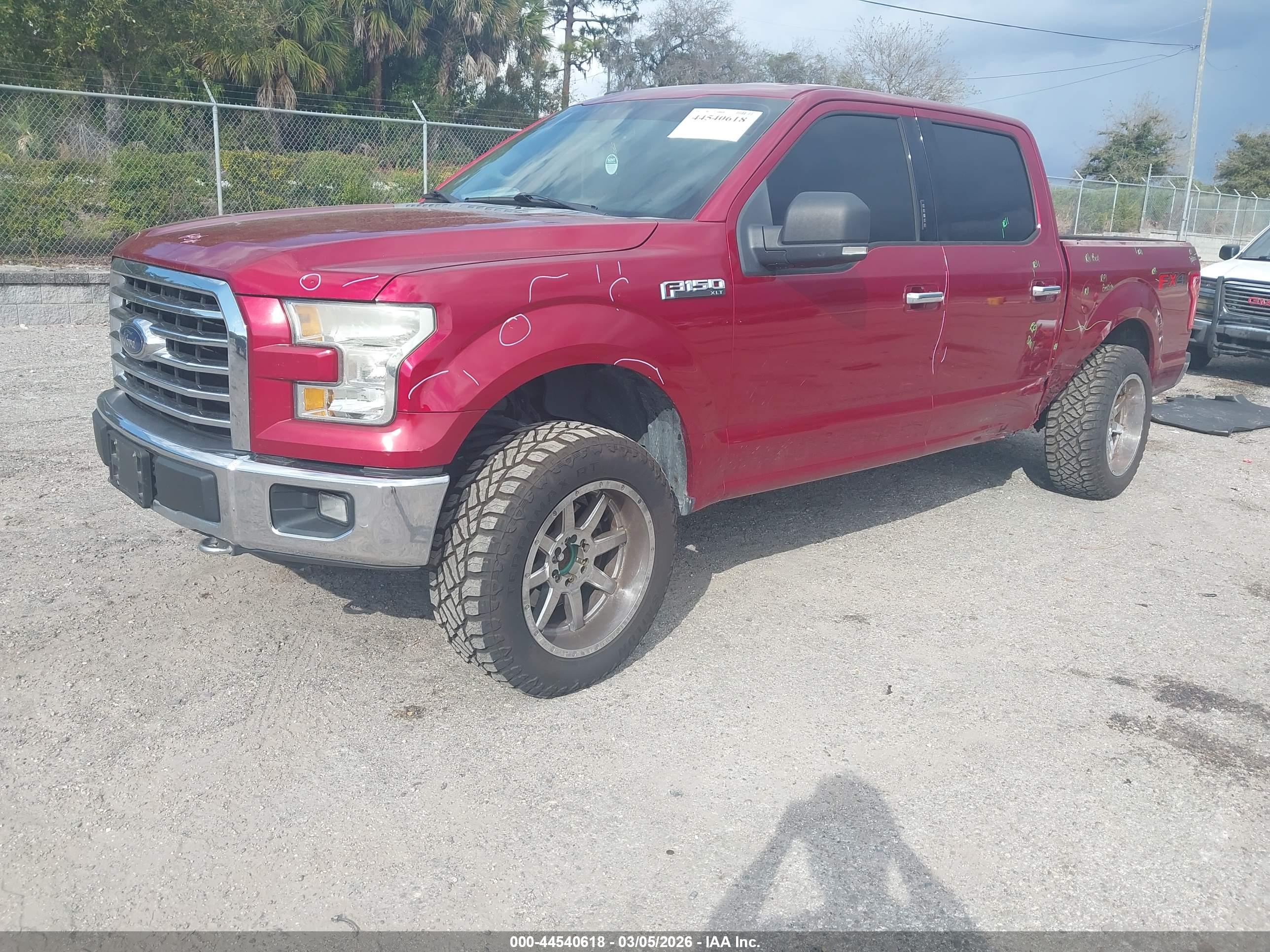 FORD F-150 image 2
