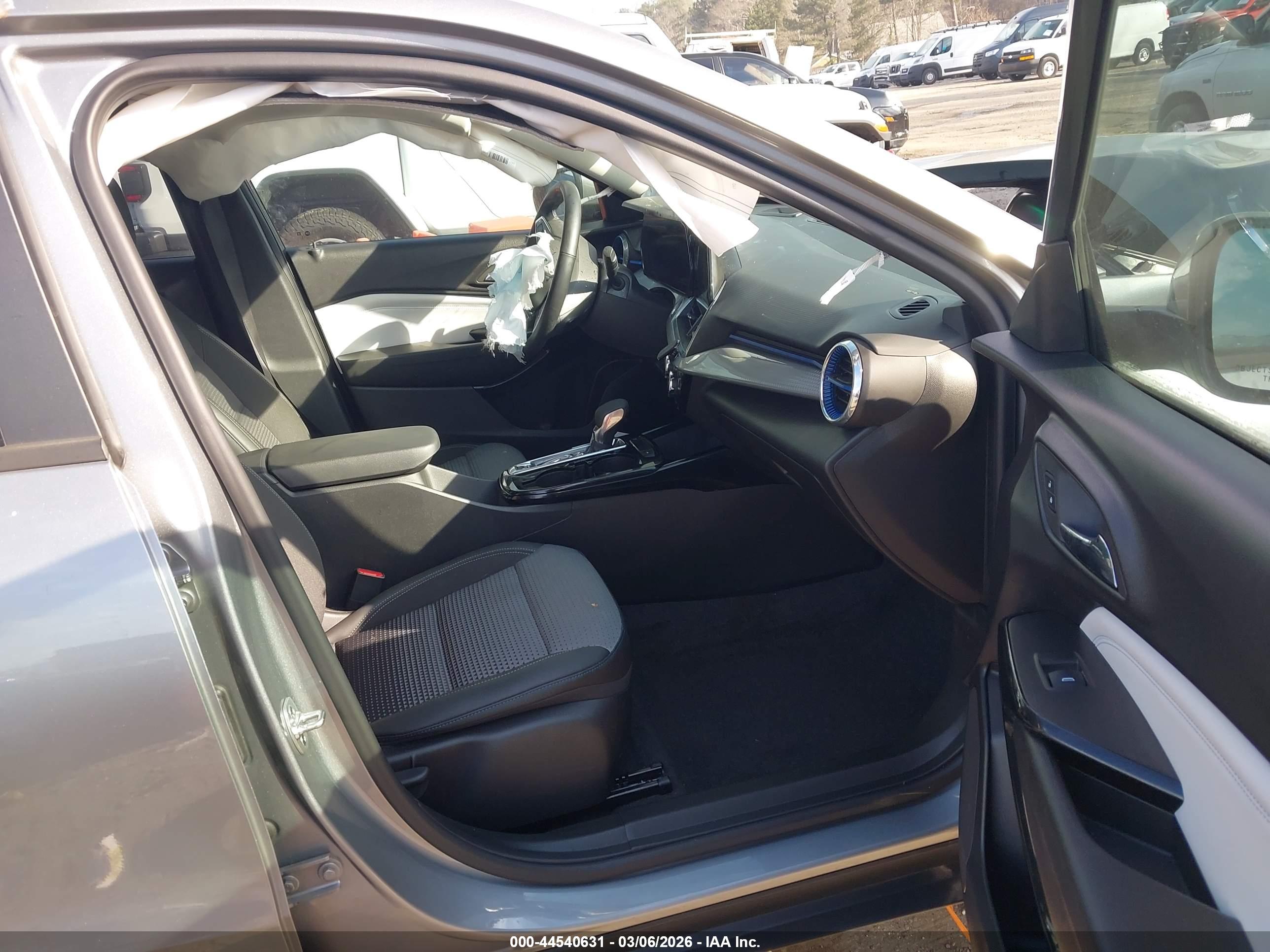 CHEVROLET TRAX image 5