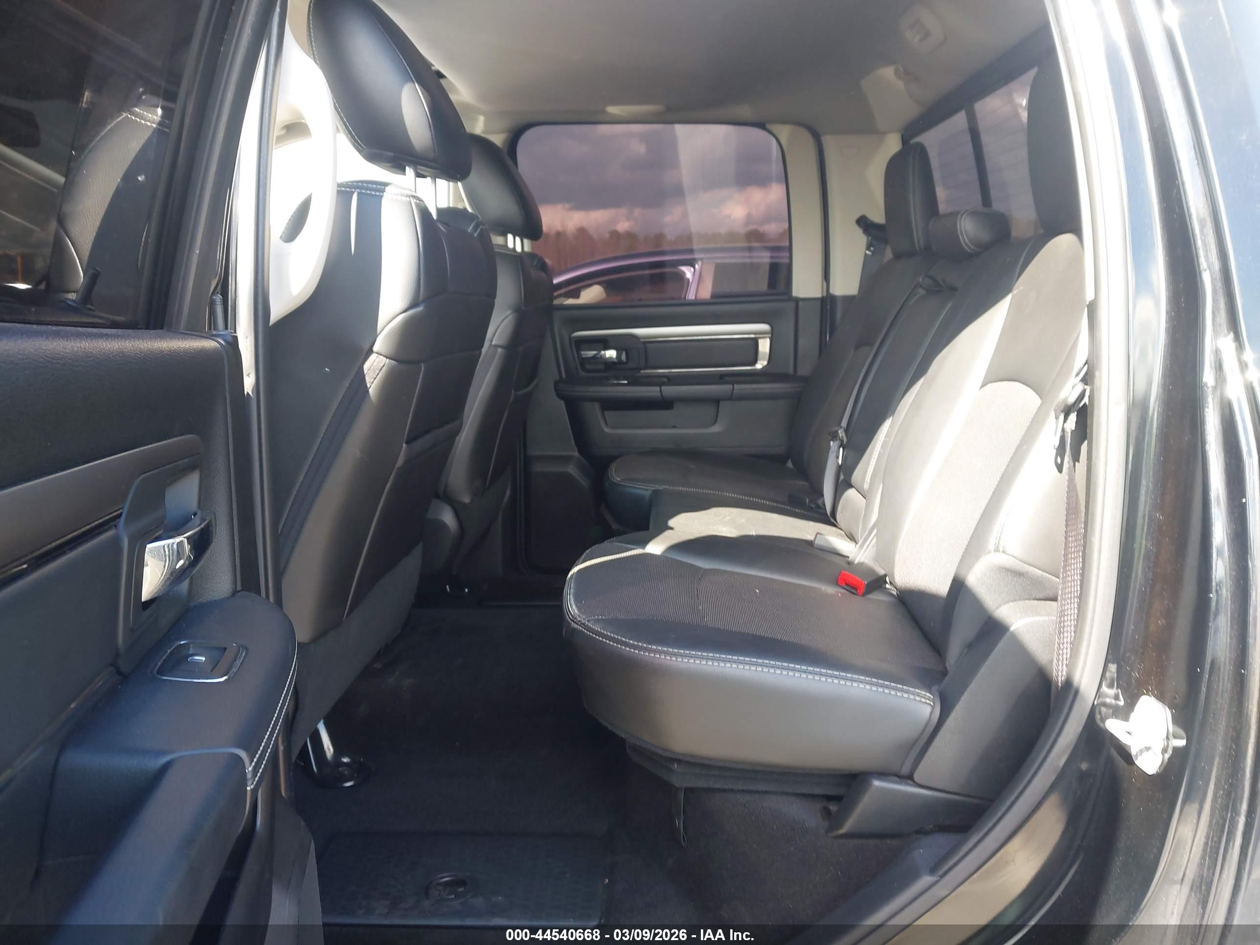 RAM 1500 image 8