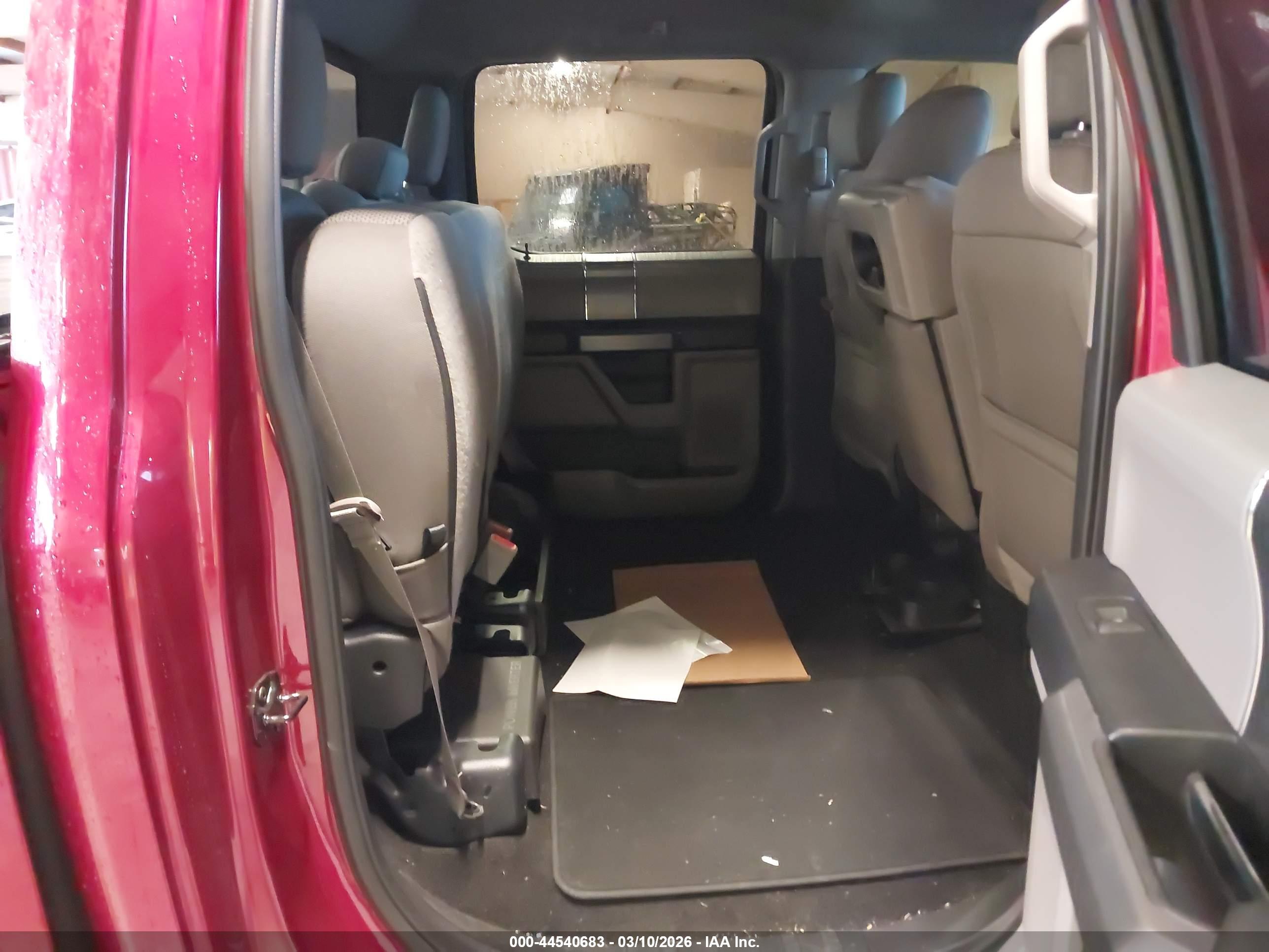 FORD F-150 image 8