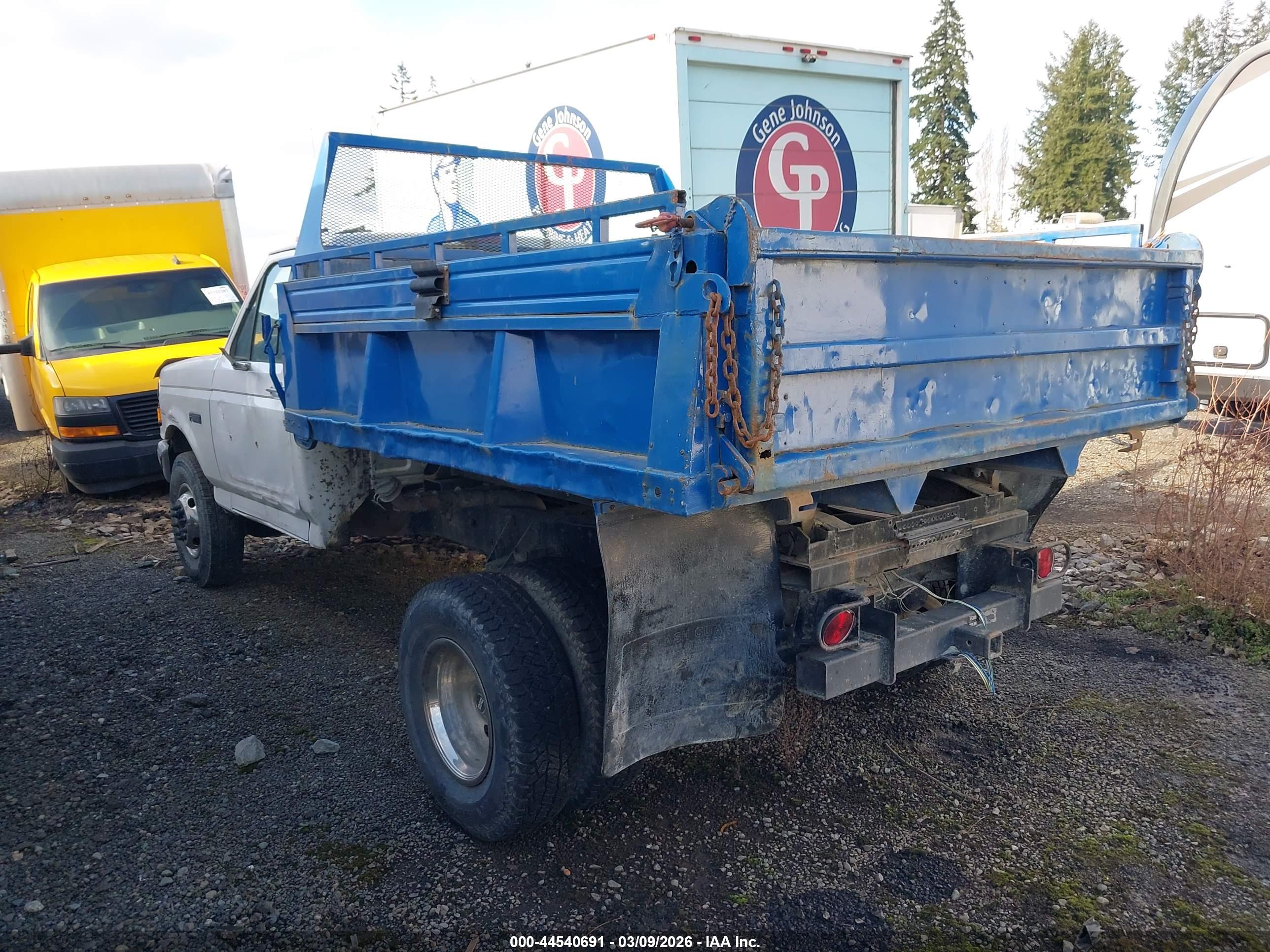 FORD F image 3