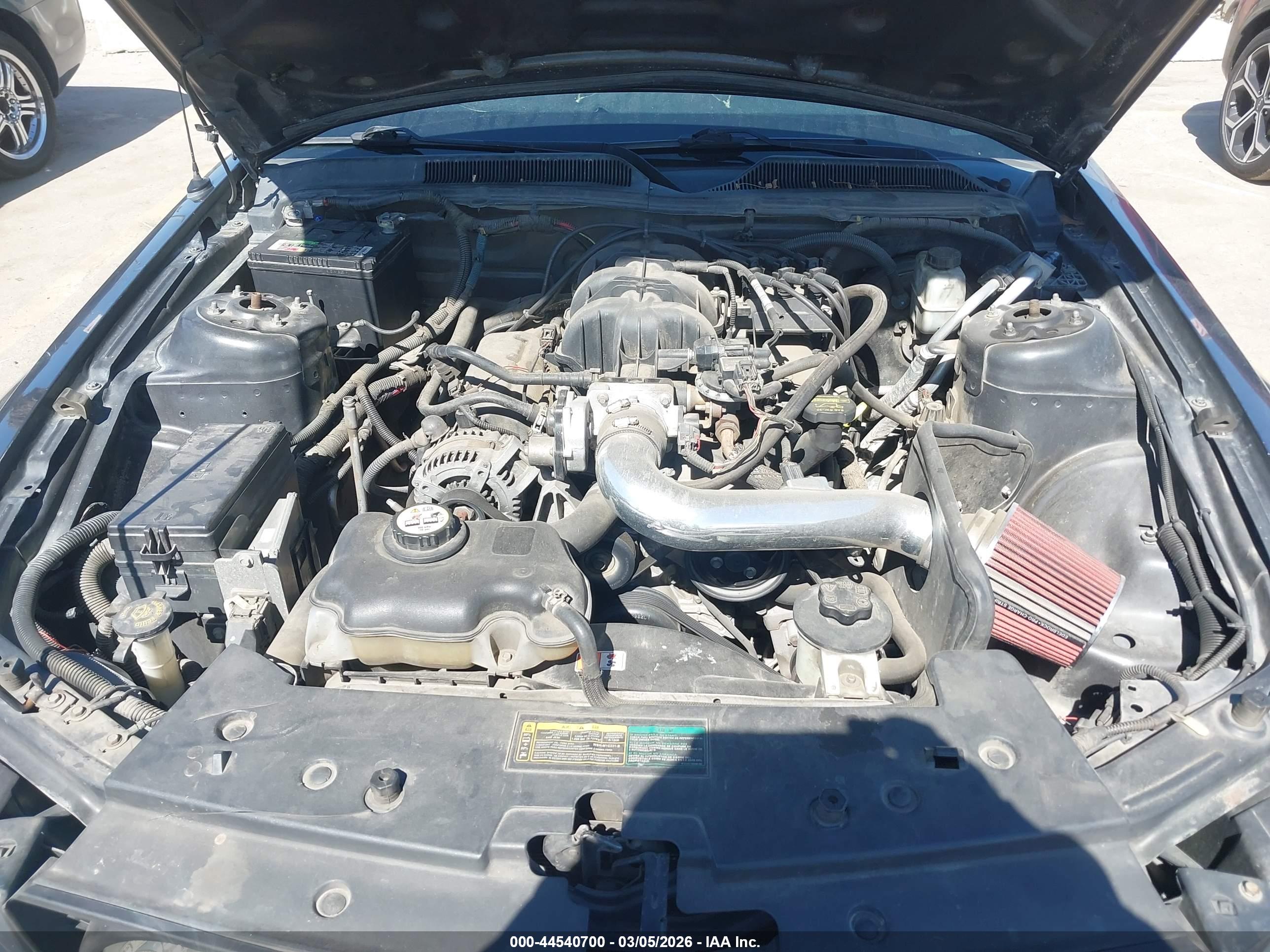 FORD MUSTANG image 10