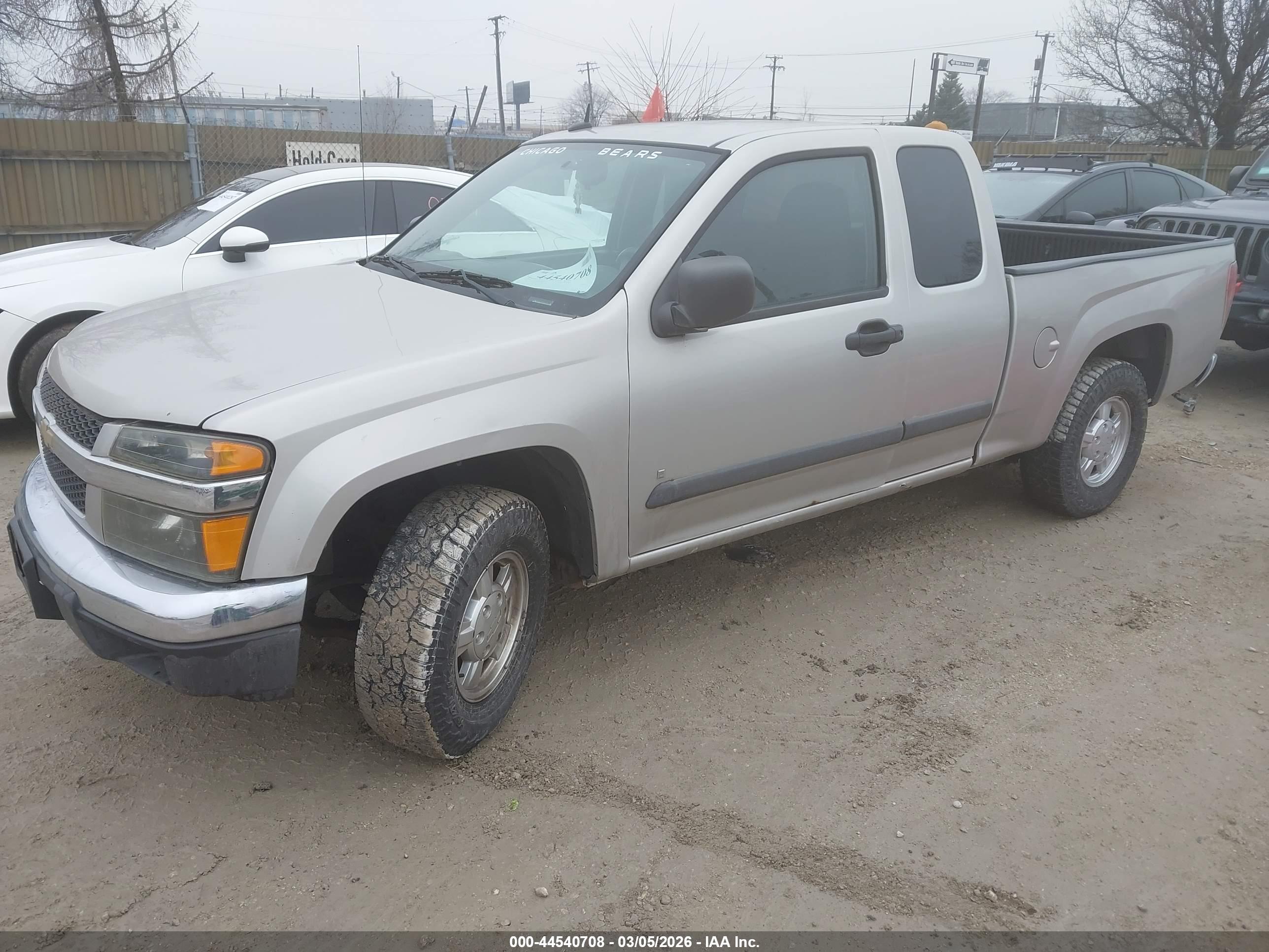 CHEVROLET COLORADO image 2
