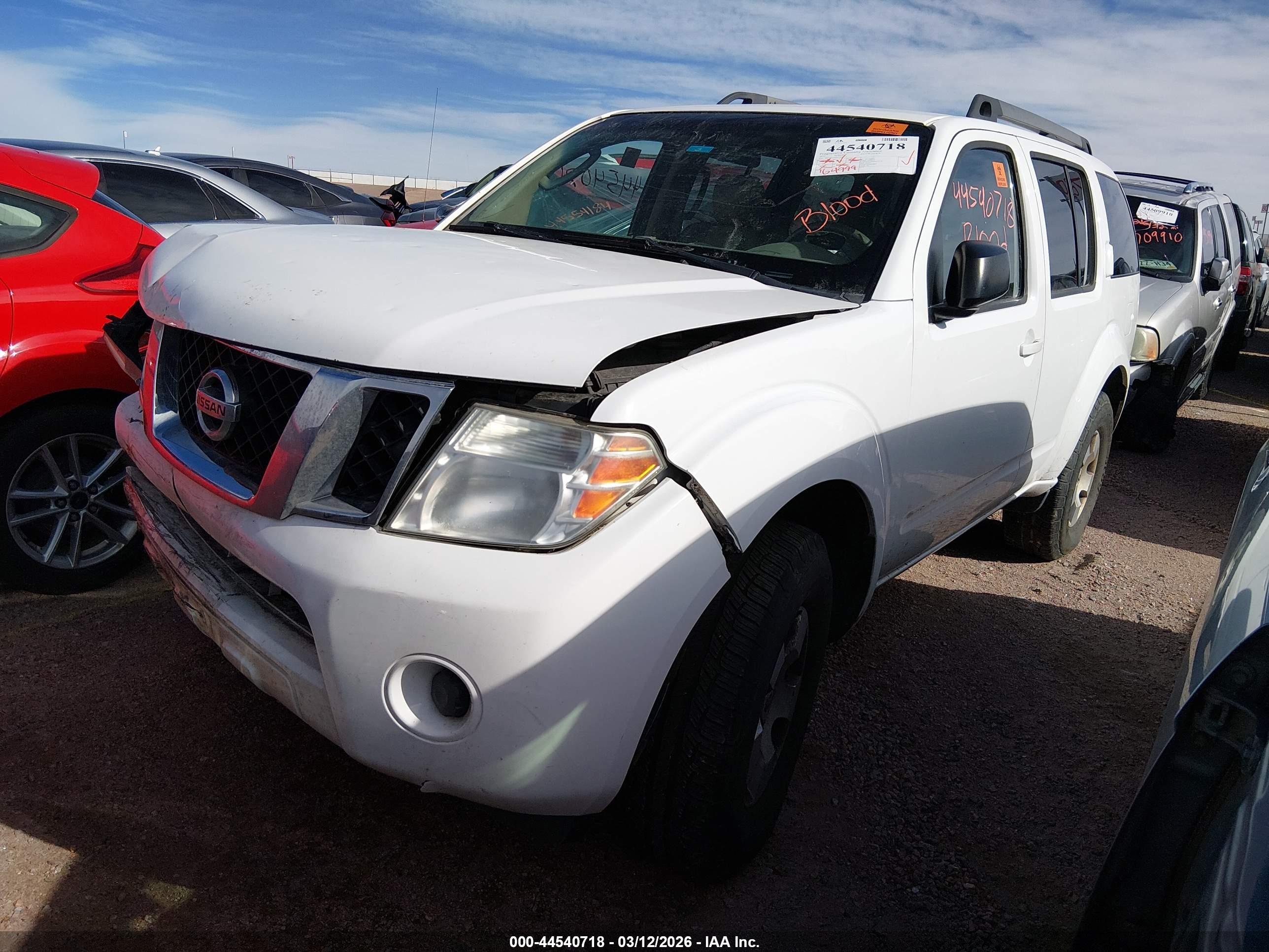NISSAN PATHFINDER image 2