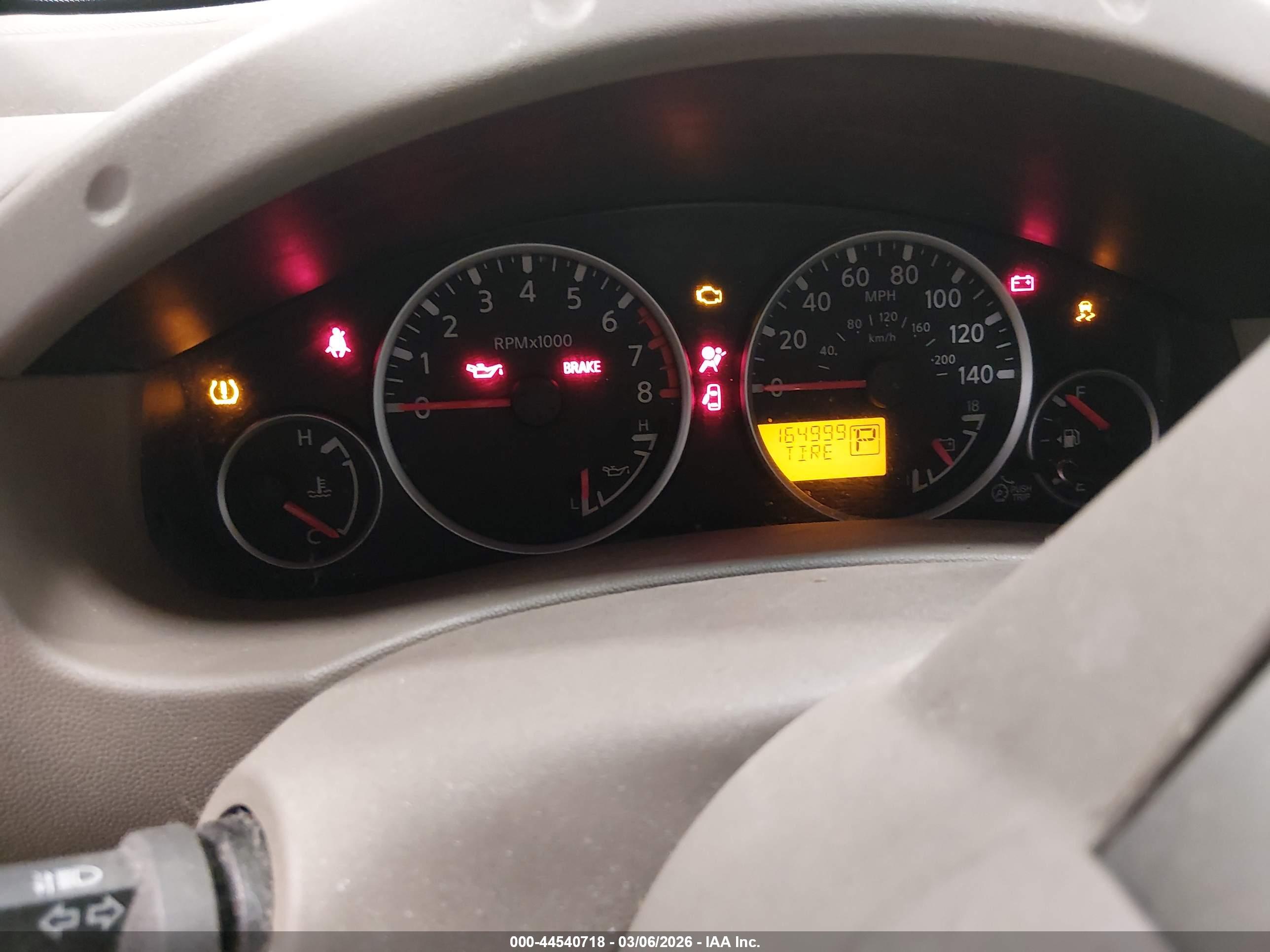 NISSAN PATHFINDER image 7